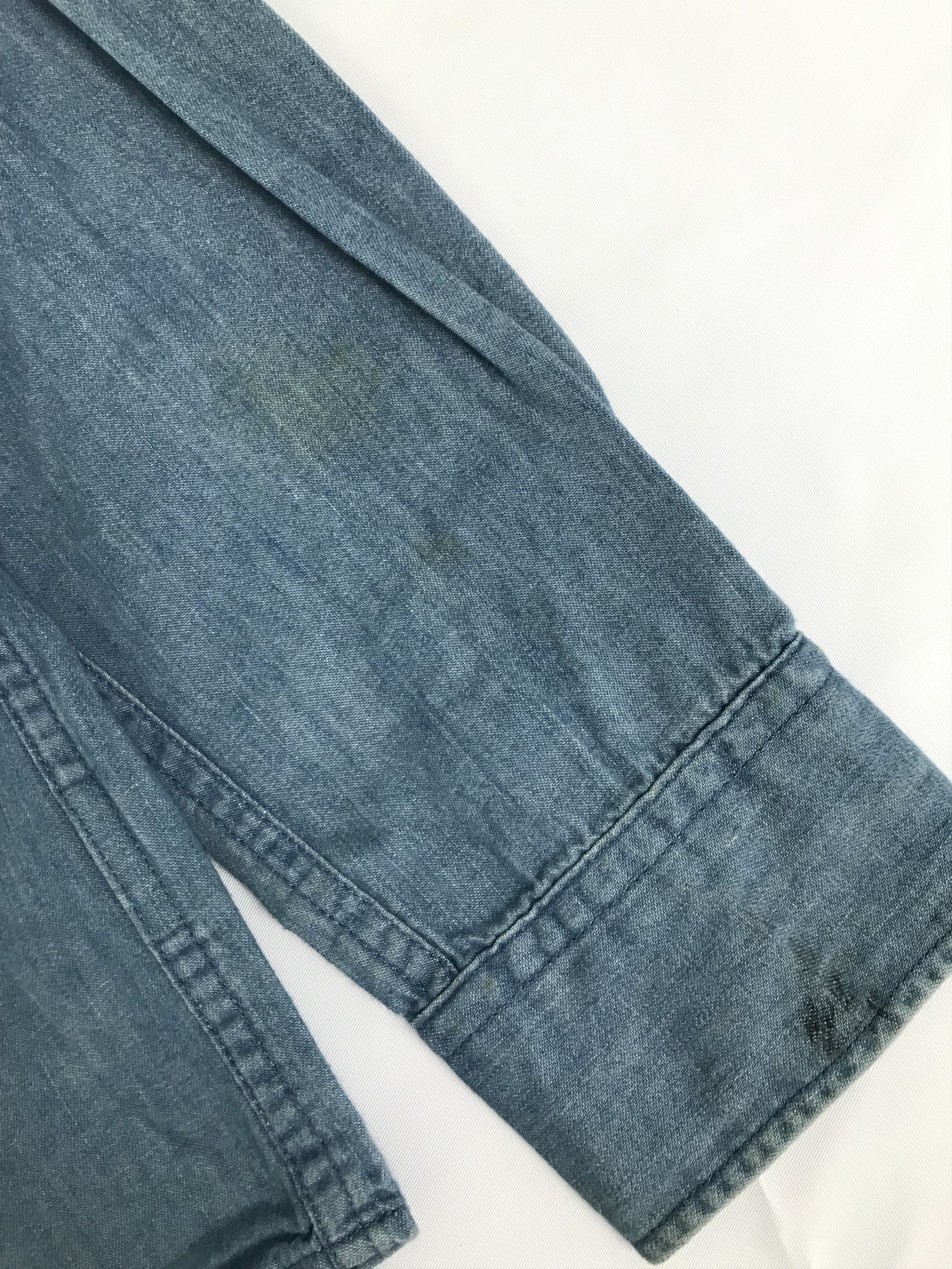 Uniqlo Original Uniqlo Denim Shirt Size US L / EU 52-54 / 3 - 7 Thumbnail