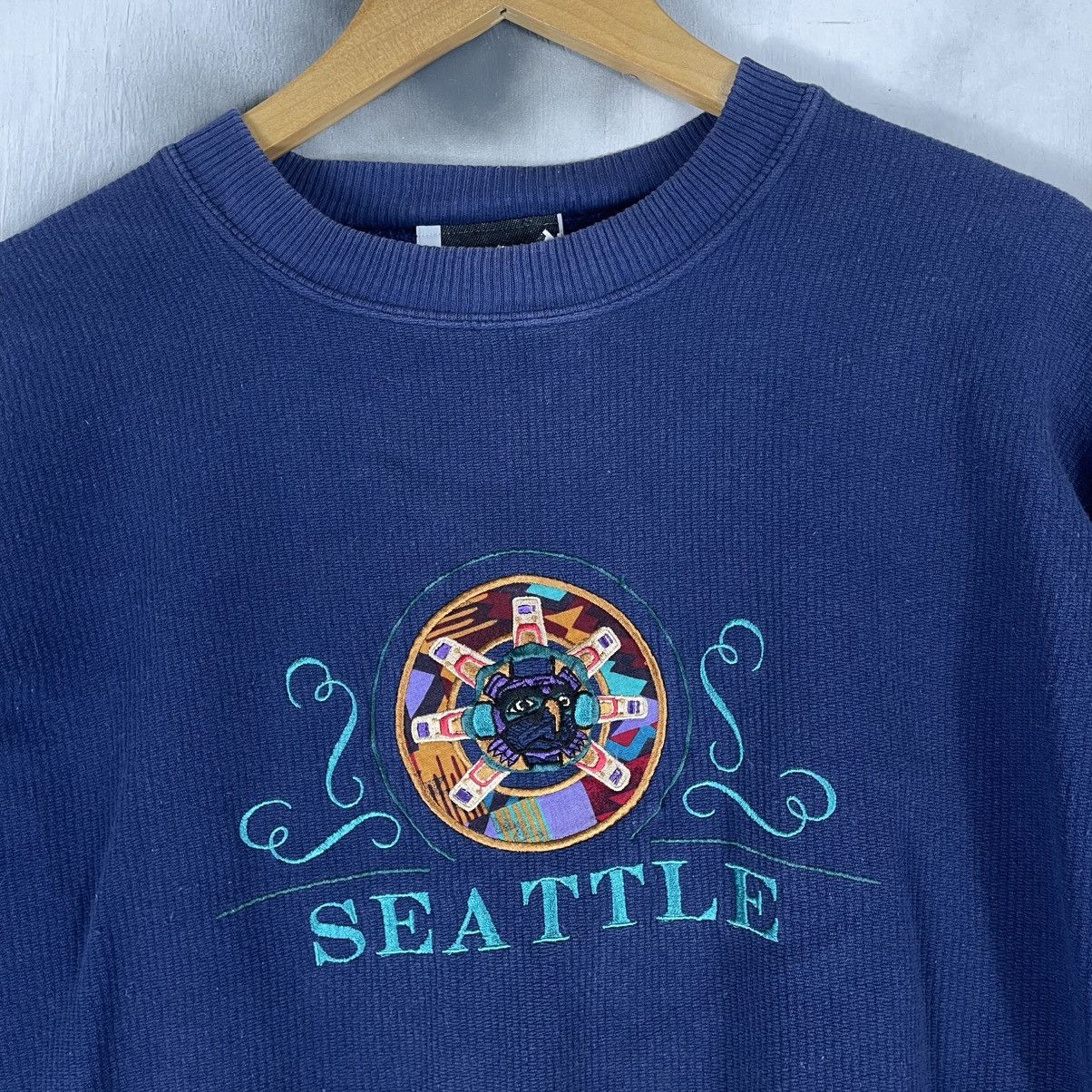 NFL Vintage Seattle Embroidered Big Logo Corduroy Size US L / EU 52-54 / 3 - 2 Thumbnail