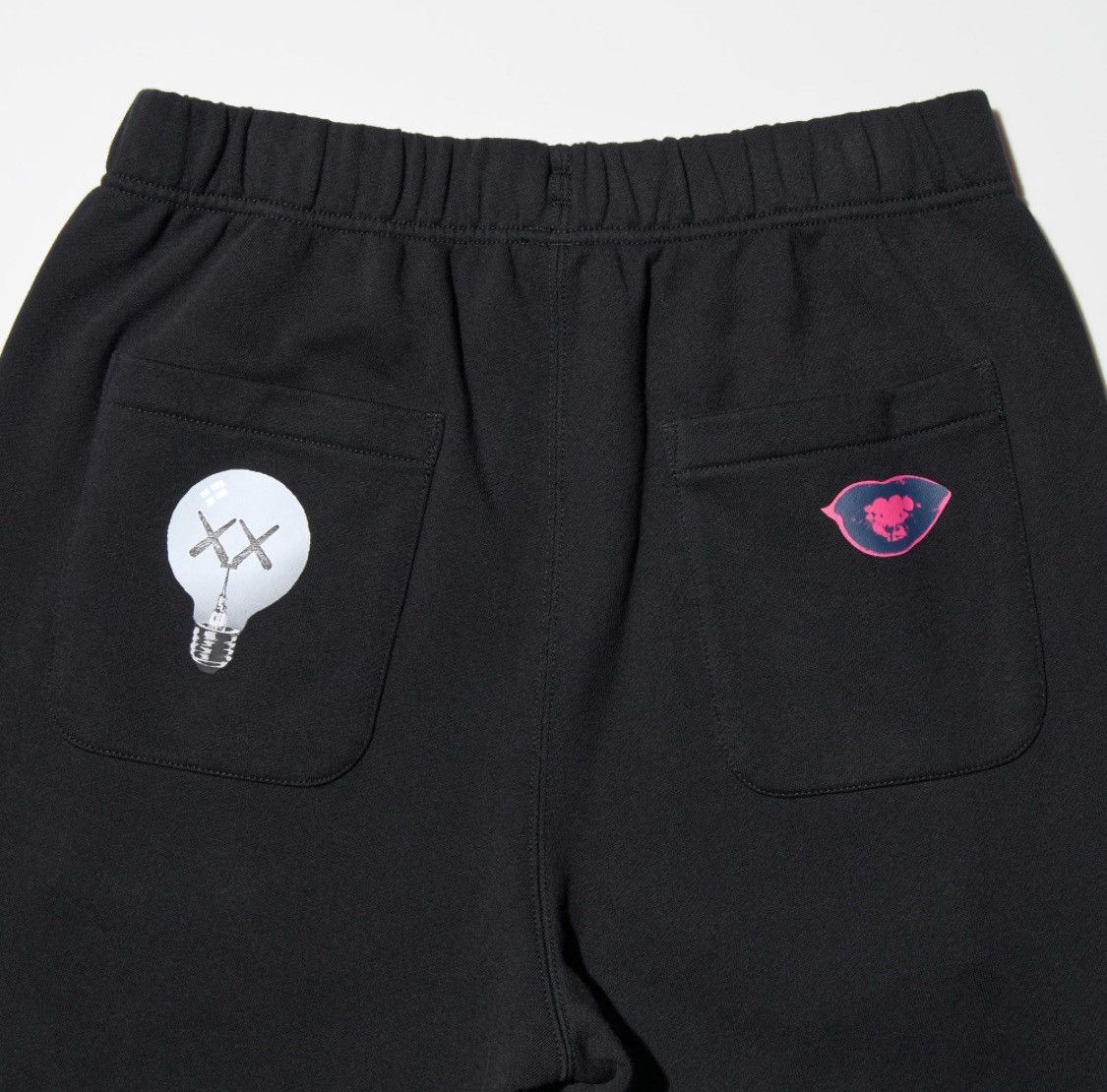 Andy Warhol × Kaws × Uniqlo Kaws Companion Andy Warhol Uniqlo Black Sweatpants size S Size US 29 - 3 Thumbnail