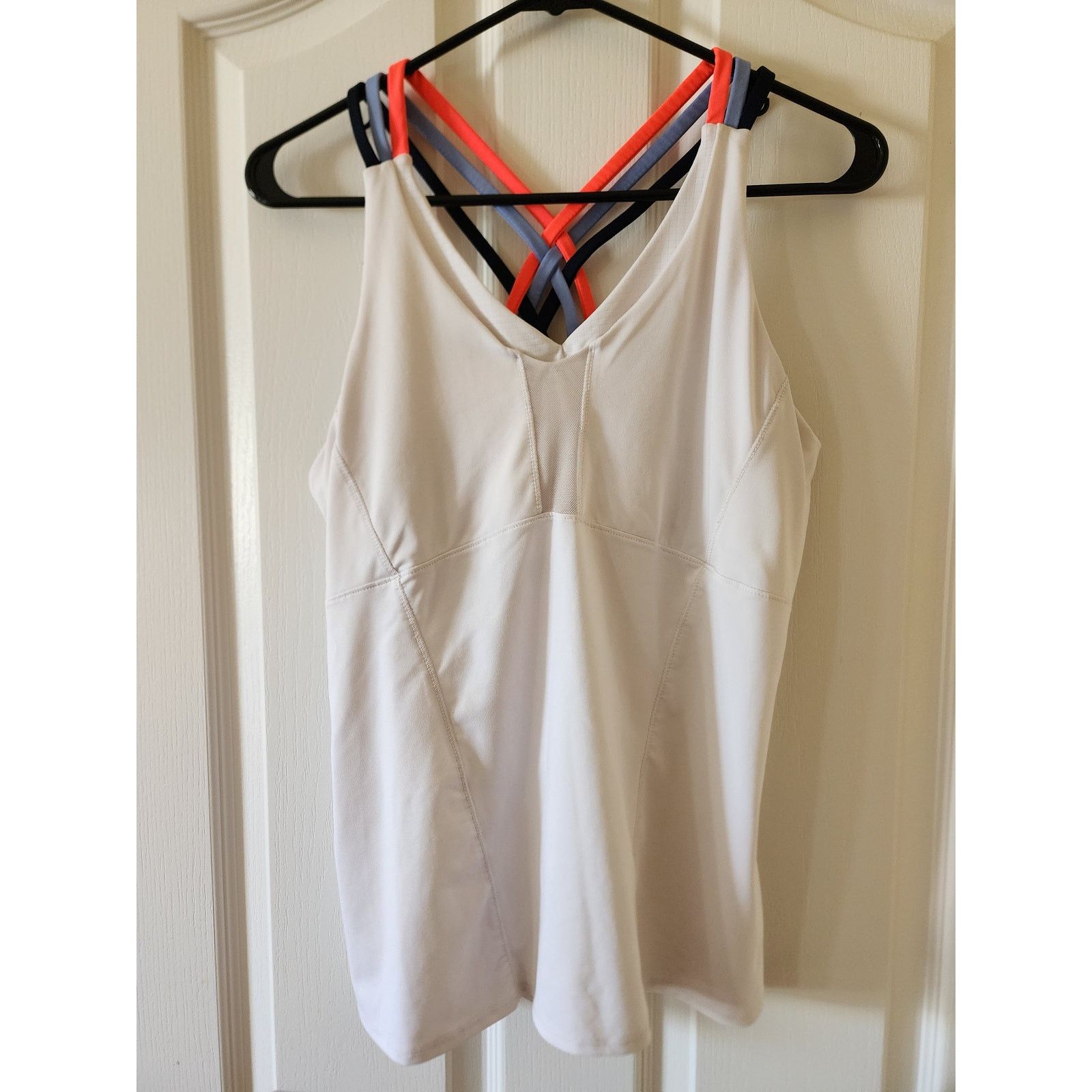 Other Lucky In Love Criss Cross Activewear Tank Top Cami L White Size L / US 10 / IT 46 - 1 Thumbnail