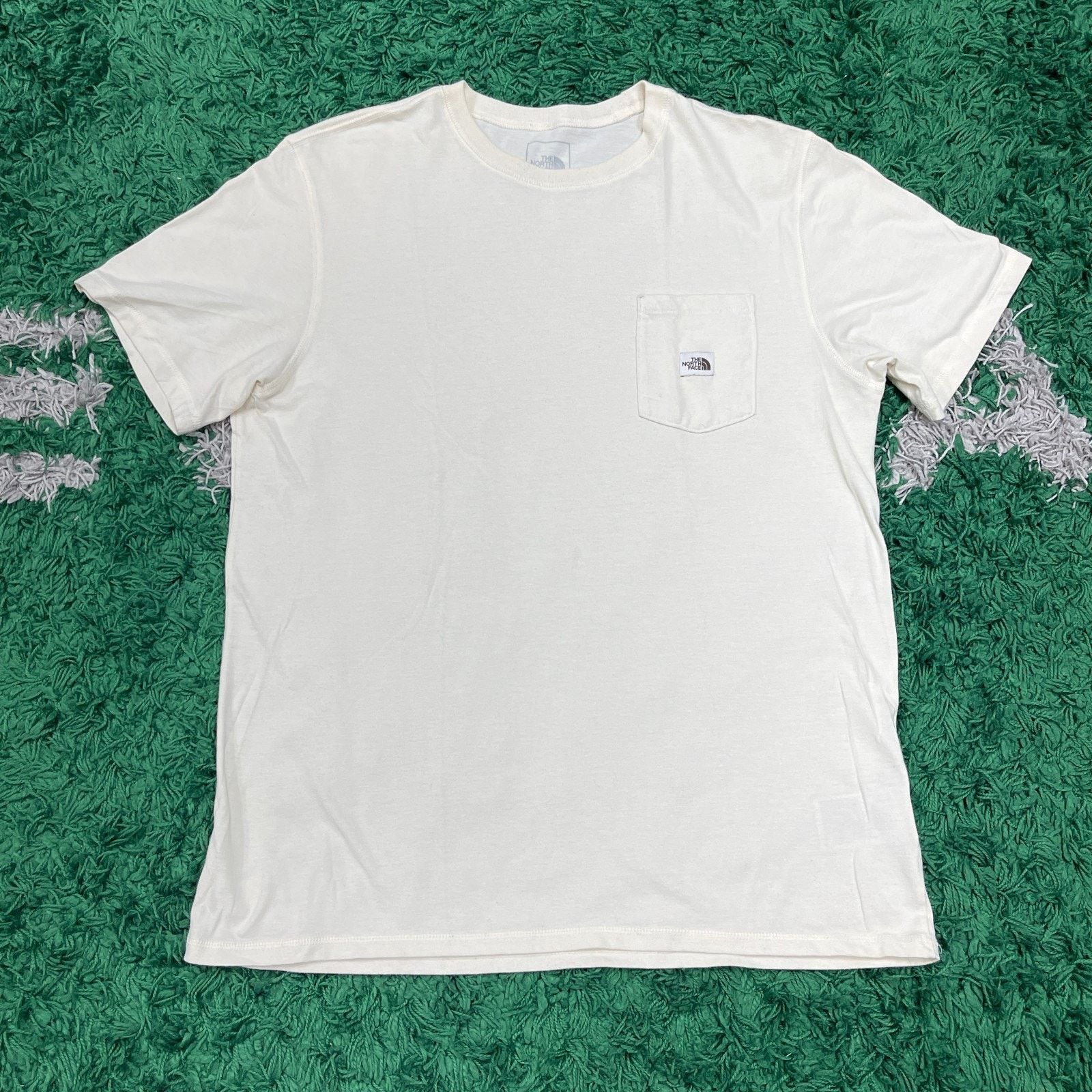 The North Face The North Face TNF Cream Pocket Tee T Shirt size Large L B12 Size US L / EU 52-54 / 3 - 1 Thumbnail