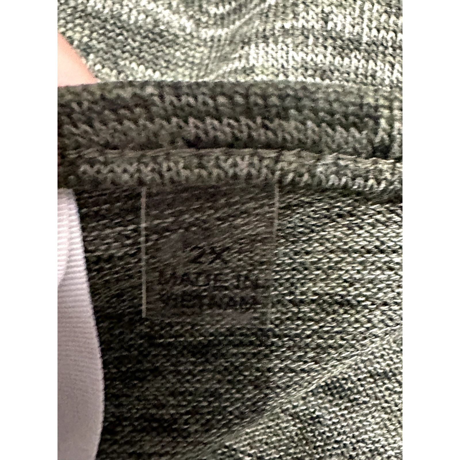 Other NY Collection Top Twist Front Keyhole Neckline Green 2X NWT Size XXL / US 16-18 / IT 52-54 - 11 Thumbnail