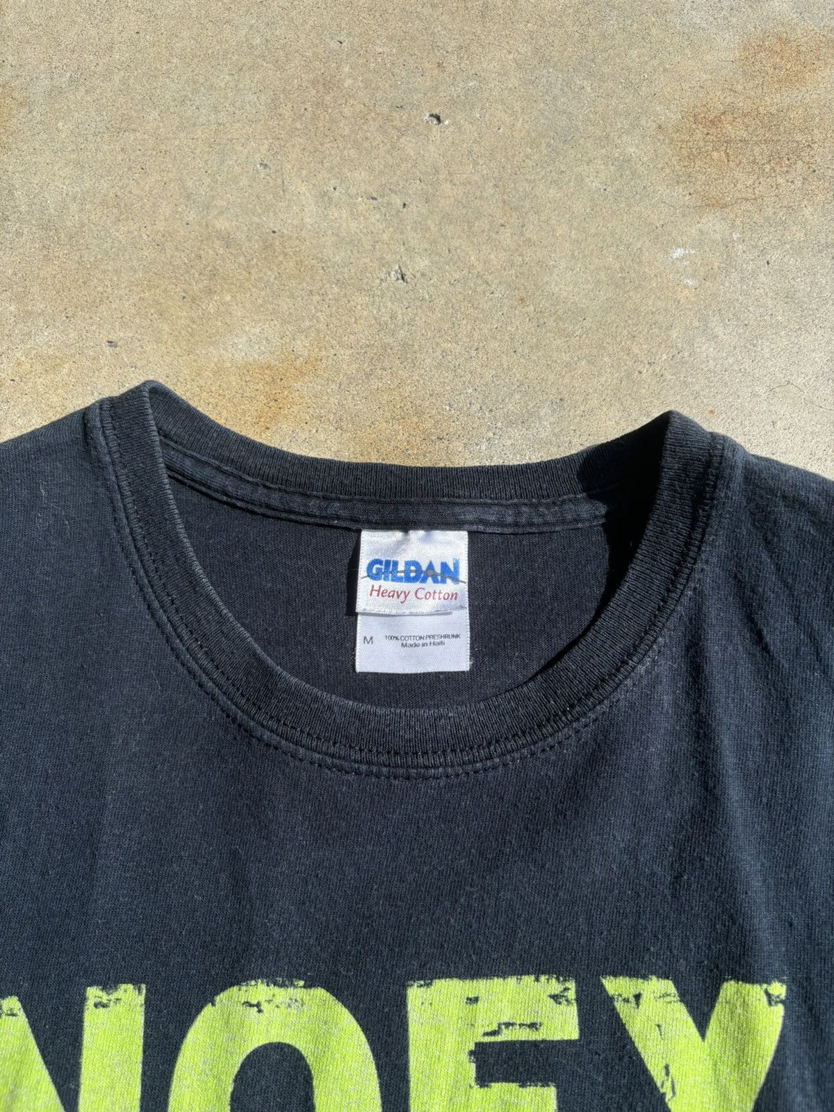 Band Tees × Vintage Crazy NOFX Vintage 2000s Never Trust A Hippie Cutoff Size US M / EU 48-50 / 2 - 5 Thumbnail
