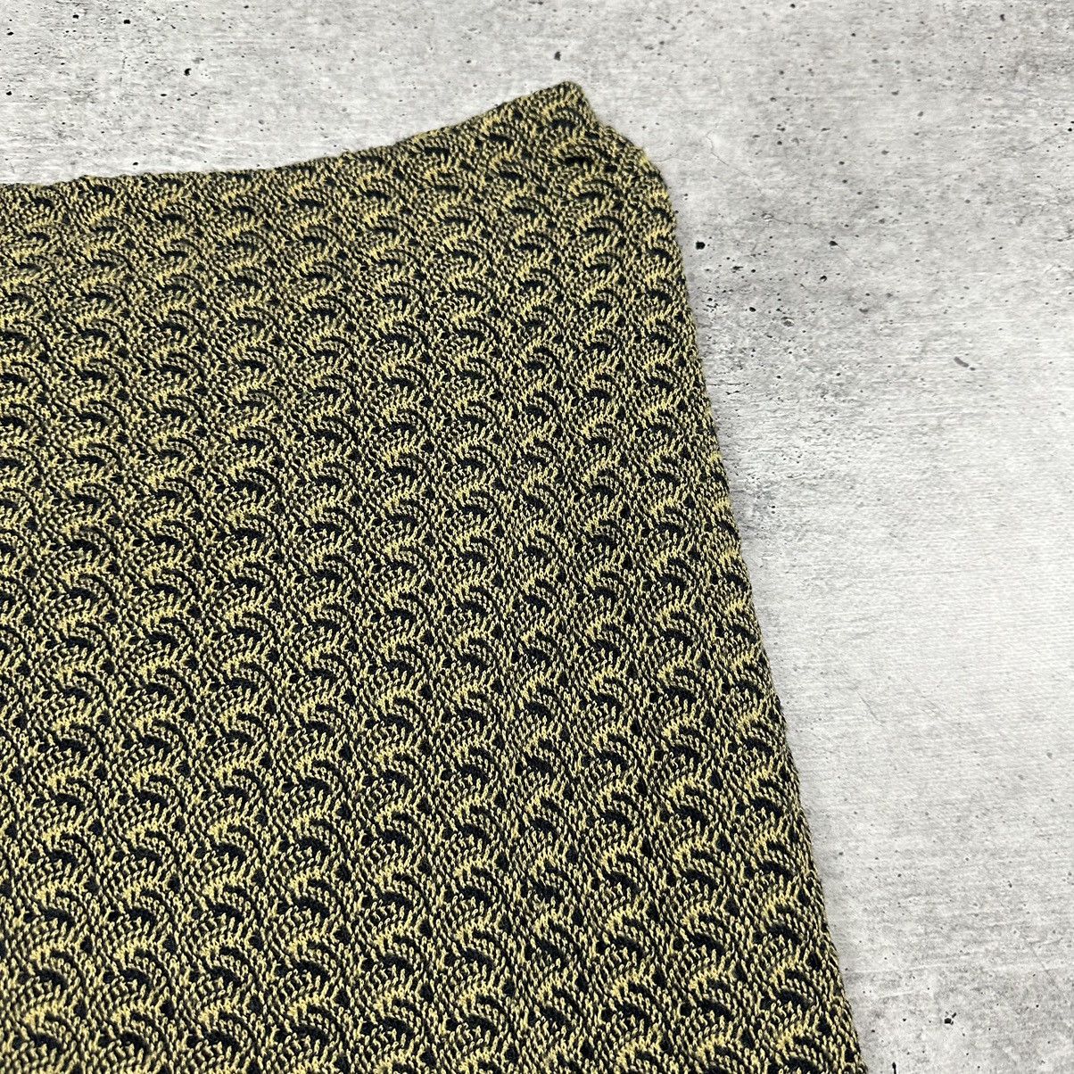 Missoni Vintage Missoni Sport Mini Skirt Zigzag Design Wool Gold Size 28" / US 6 / IT 42 - 3 Thumbnail