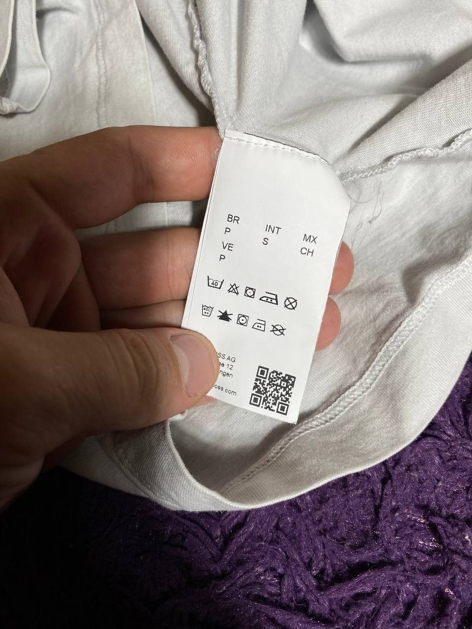 Hugo Boss × Vintage Hugo Boss Black Crew Neck Short Sleeve T-Shirt Size US M / EU 48-50 / 2 - 3 Thumbnail