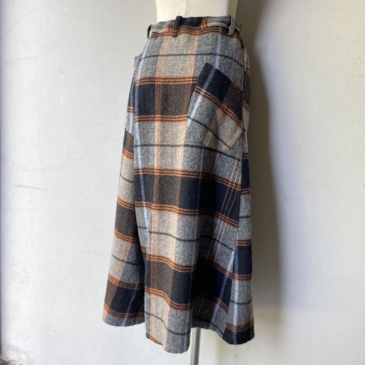 Y's Y’s Plaid Wool Skort with Lining Size 29" - 2 Thumbnail