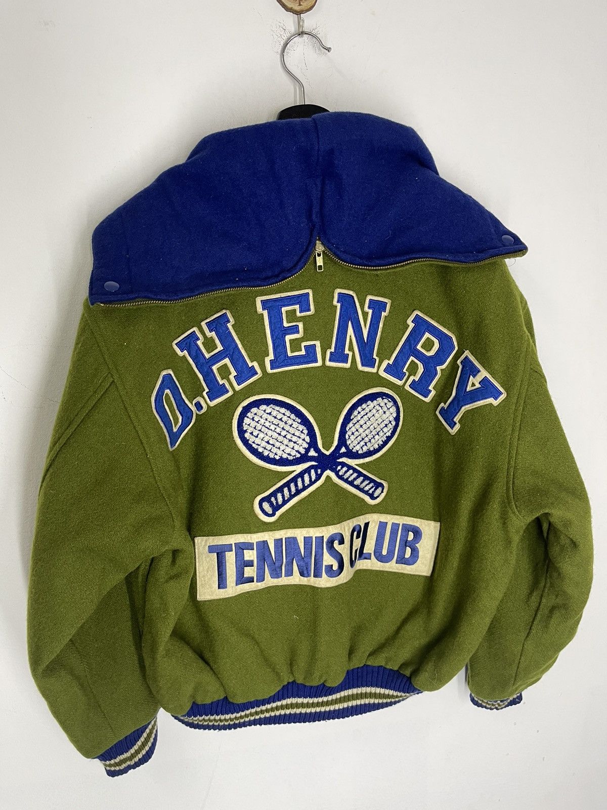 Vintage VINTAGE O HENRY TENNIS CLUB COLLEGE VARSITY Size US L / EU 52-54 / 3 - 4 Thumbnail