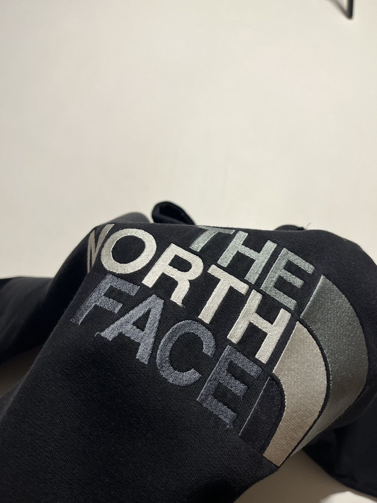 The North Face The North Face embroidered big logo hoodie outdoor gorpcore Size US M / EU 48-50 / 2 - 3 Thumbnail