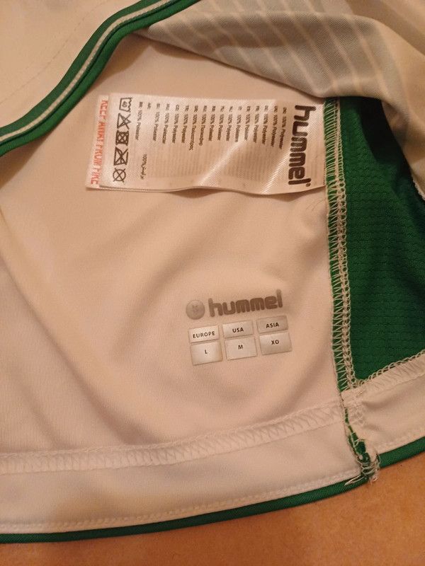 Hummel Hummel Greuther Fürth 2019-20 home shirt Size US L / EU 52-54 / 3 - 10 Thumbnail