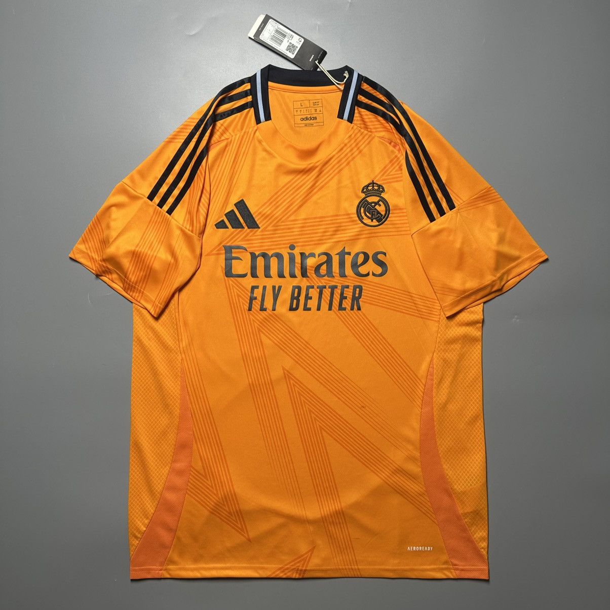Adidas REAL MADRID ADIDAS 2024/2025 SOCCER AWAY JERSEY #19 CEBALLOS Size US L / EU 52-54 / 3 - 2 Thumbnail