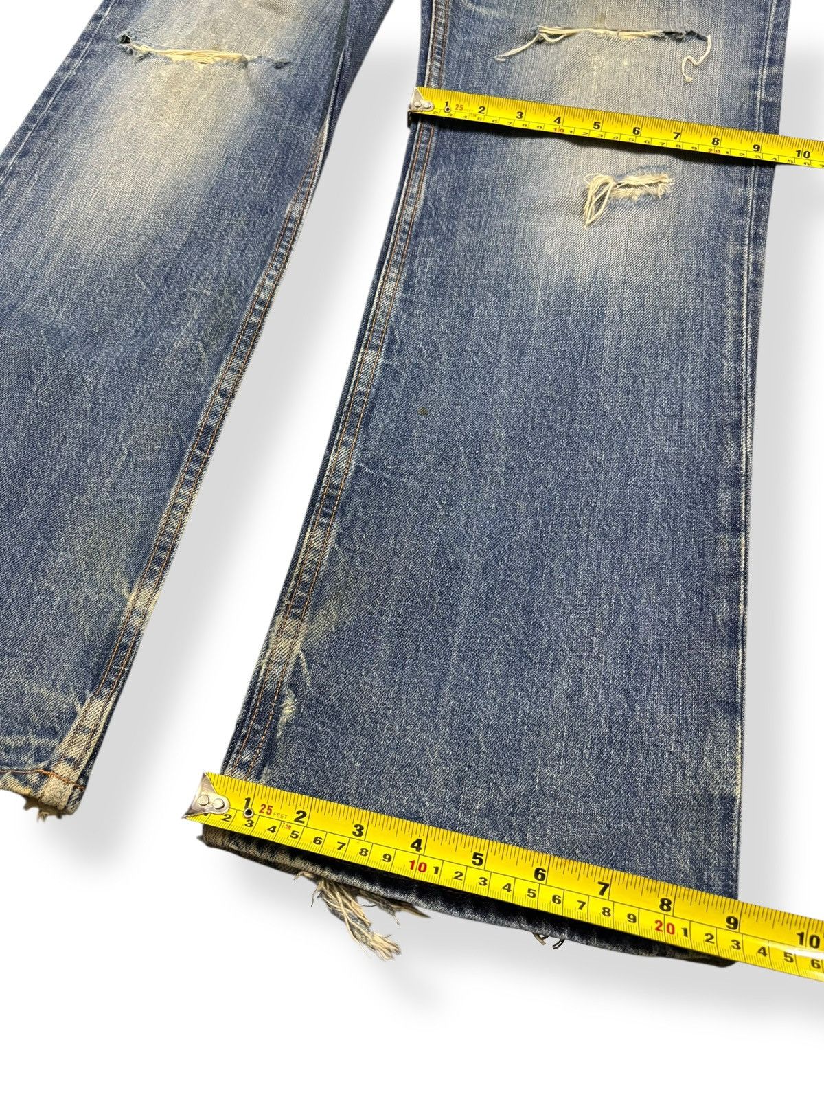 Gap Vintage Gap Blue Wash Loose Fit Distressed Grunge Jeans Size US 35 - 15 Thumbnail
