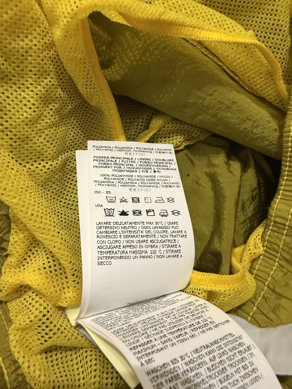 Stone Island Stone Island Yellow Econyl Nylon Metal Swim Shorts Size L Size US 32 / EU 48 - 6 Thumbnail