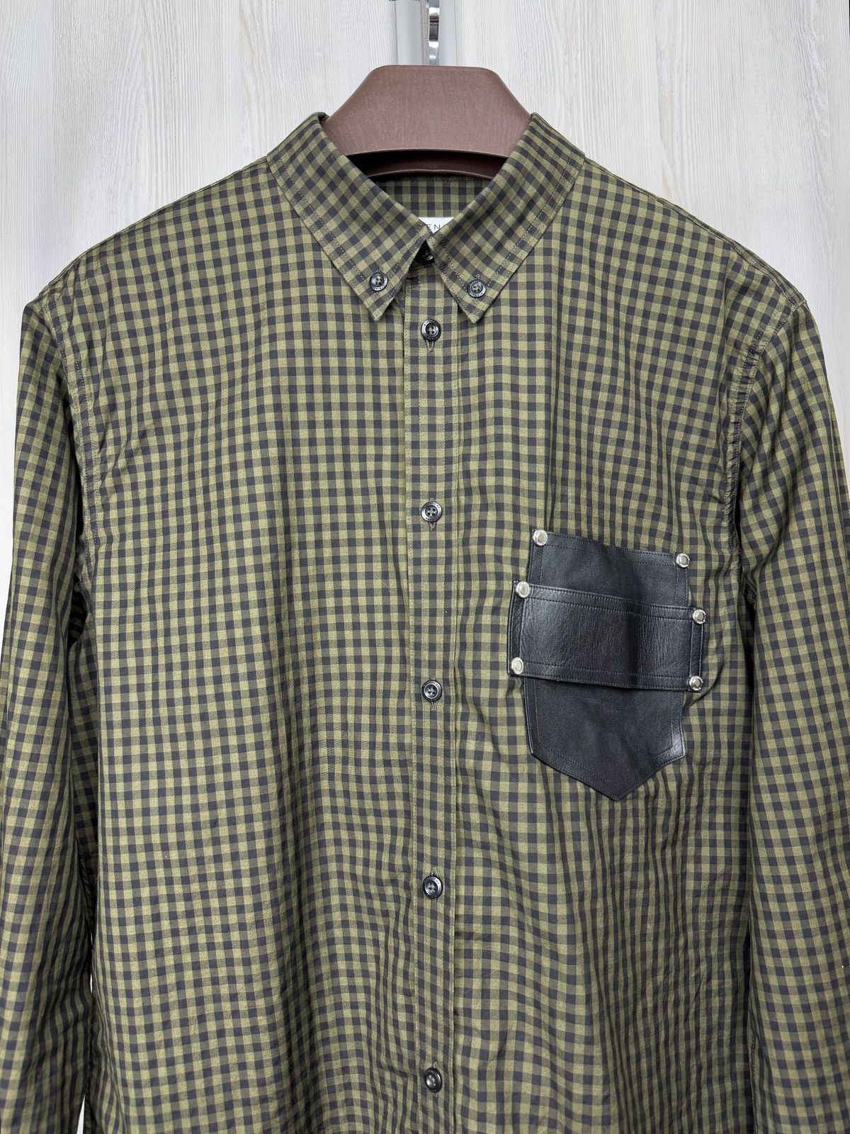 Givenchy Givenchy green checkered leather trim contemporary fit shirt Size US L / EU 52-54 / 3 - 3 Thumbnail