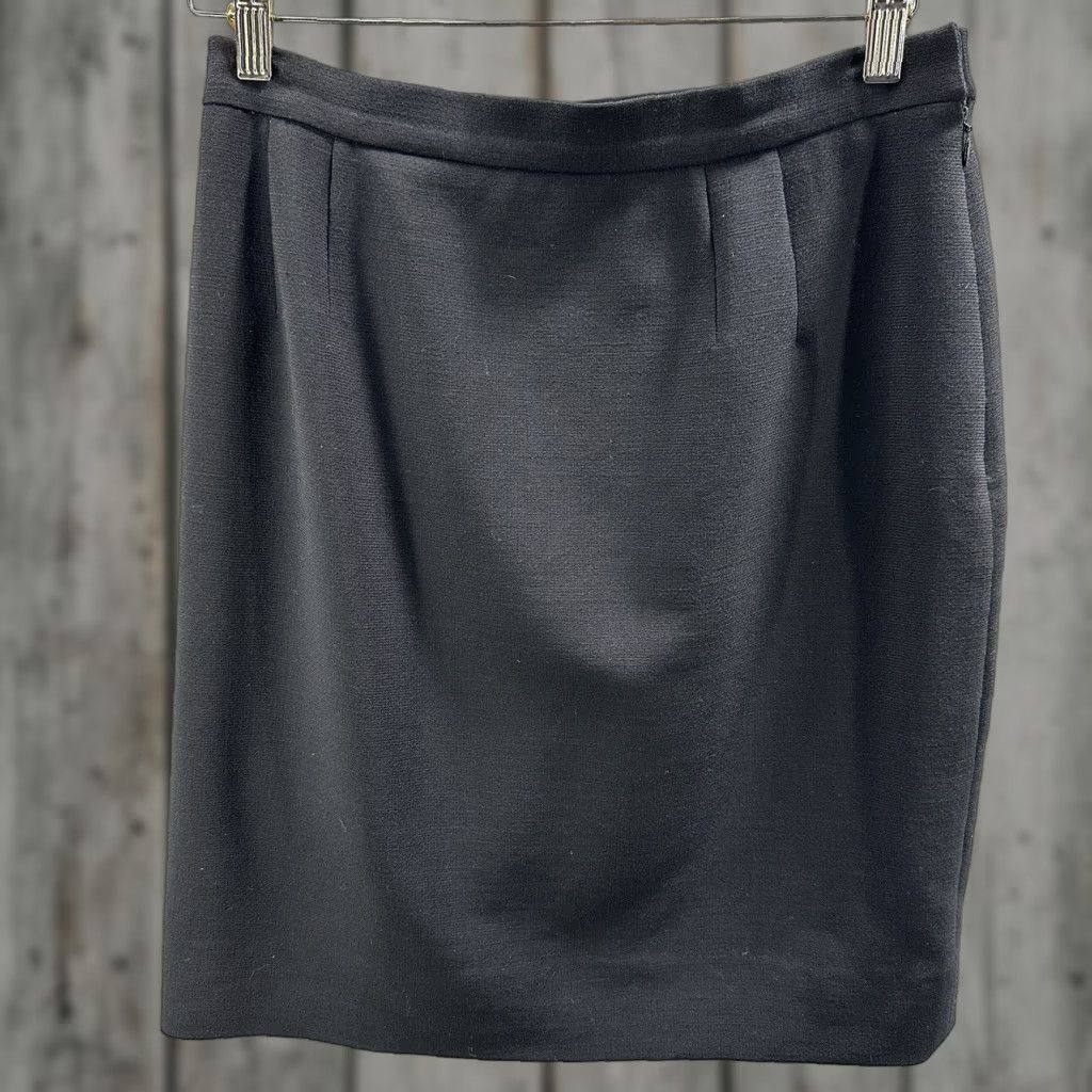 Valentino Valentino Pencil Skirt Womens 10 Black Silk Knit Mini 80s Preppy Size 32" / US 10 / IT 46 - 1 Thumbnail