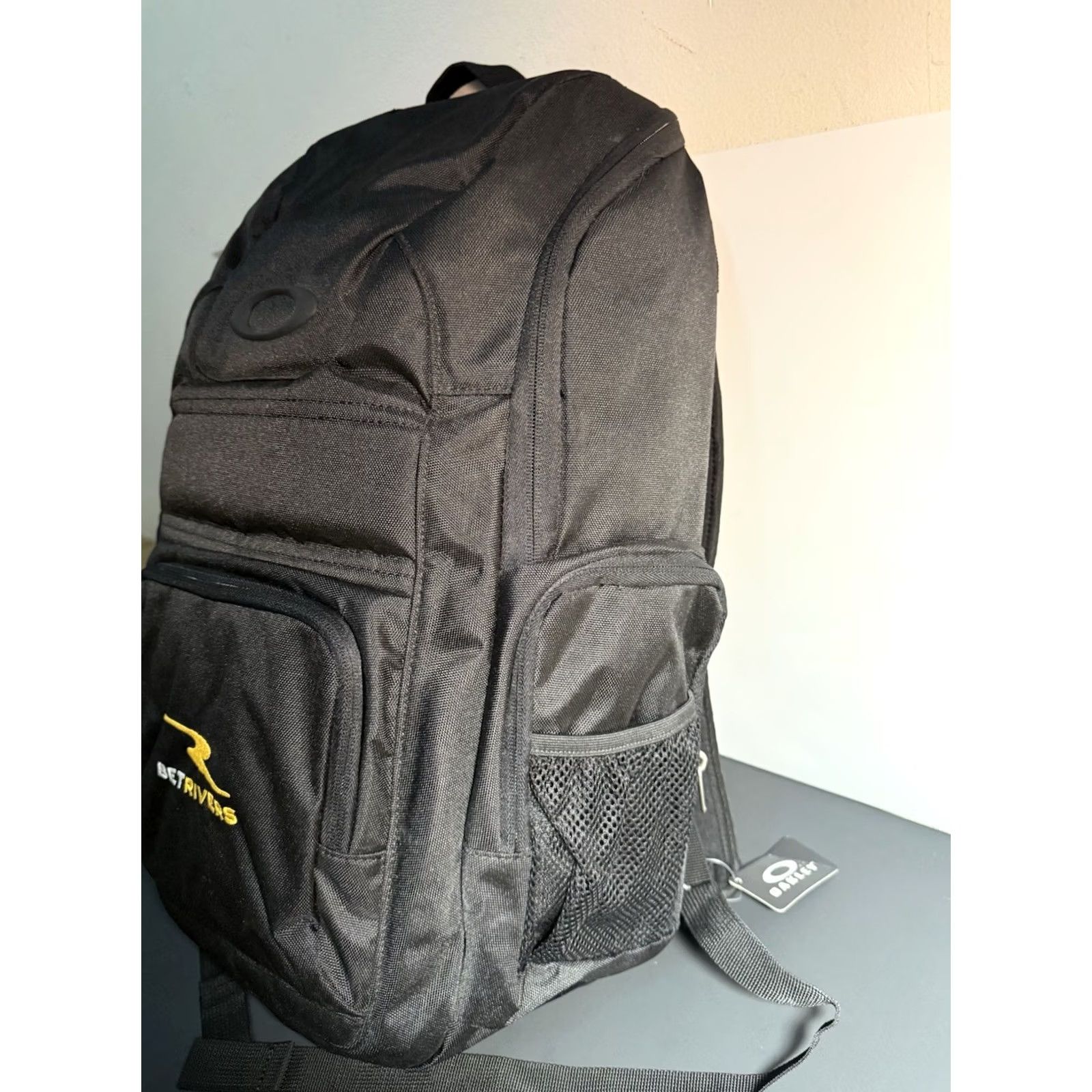 Oakley OAKLEY Crestible Enduro 25L Backpack Laptop Pocket black NEW With Tags Bag Unisex Large Polyester 12" x 18.5" x 6.5" Enduro 193517094713 Size ONE SIZE - 5 Thumbnail