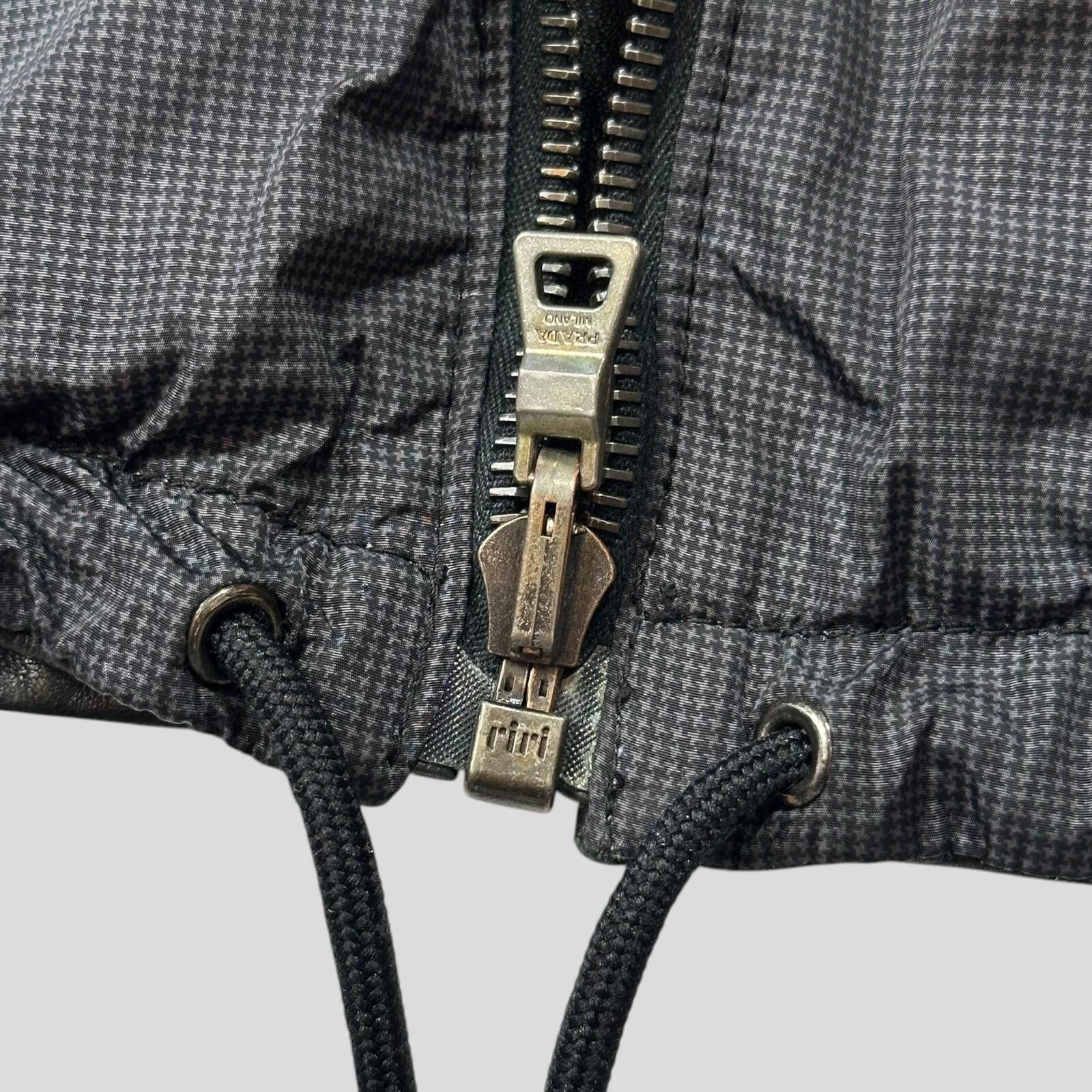 Prada Prada Sport 2010 Reversible Leather Micro Check Nylon Jacket Size US L / EU 52-54 / 3 - 11 Thumbnail