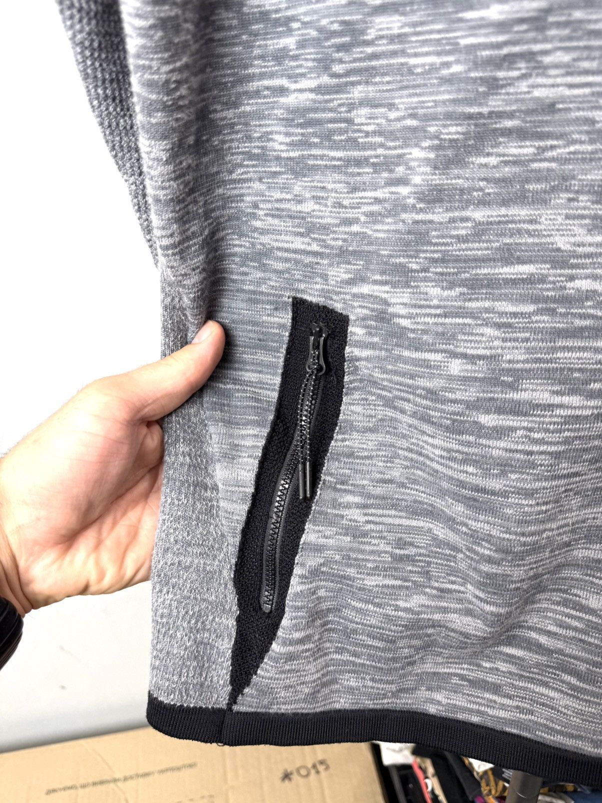 Nike Vintage Nike Tech Fleece Knitted Knit Hoodie Roger Federer Size US L / EU 52-54 / 3 - 7 Thumbnail