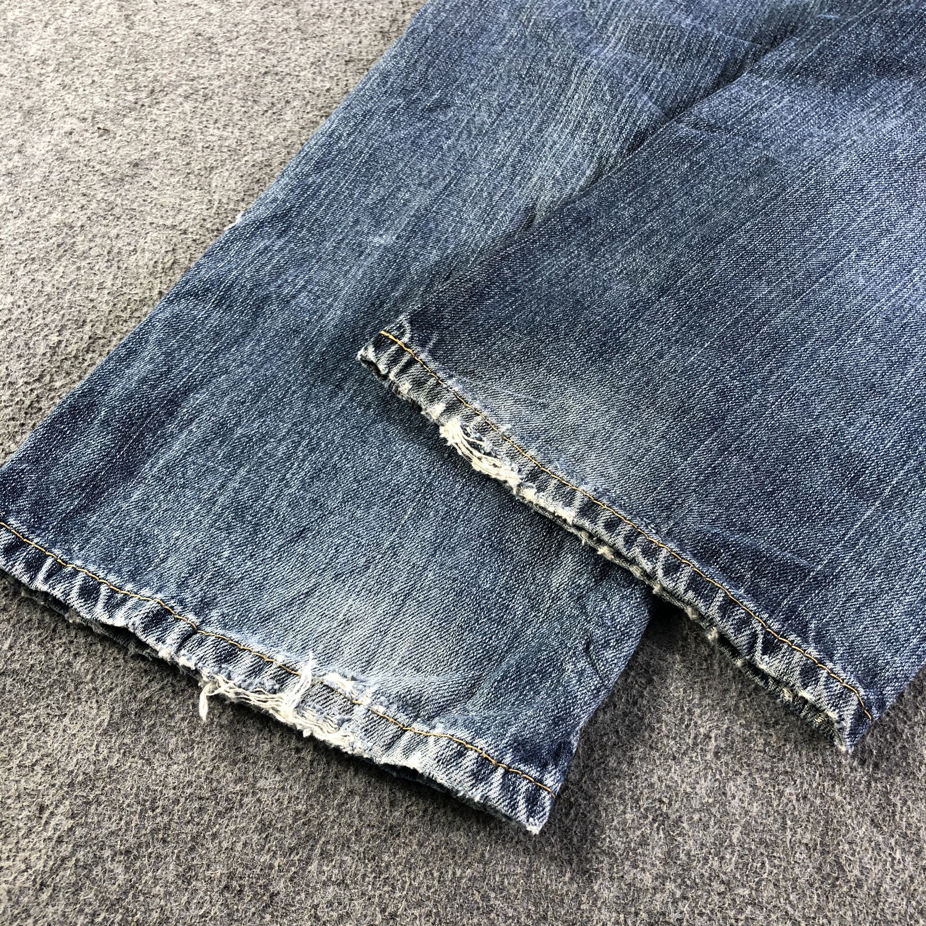 Levi's Vintage Levis 559 Jeans-J4358 Size US 33 - 6 Thumbnail