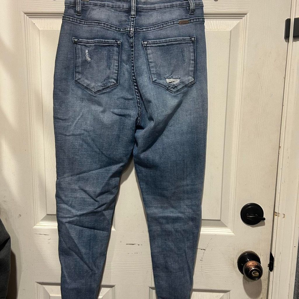 Kancan USA Kancan distressed skinny jeans #Distressed#chic #SkinnyJeans Size 28" / US 6 / IT 42 - 6 Thumbnail