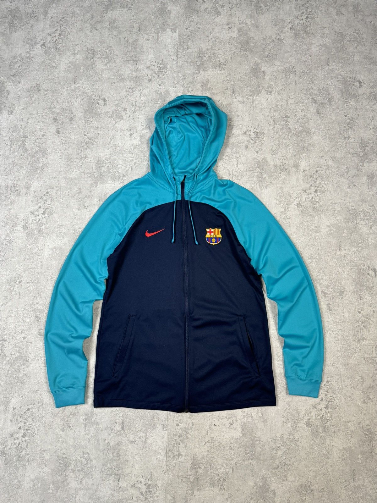 Nike Nike FC Barcelona 2022/23 Zip Hoodie Size M Size US M / EU 48-50 / 2 - 1 Thumbnail