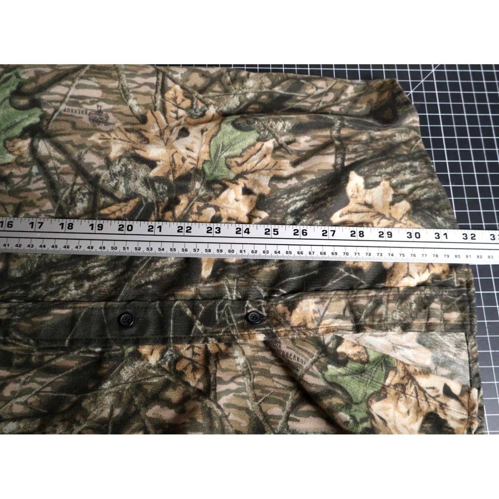 Vintage VINTAGE Westark Camouflage Shirt Mens Large Green Mossy Oak Breakup Camo Camouflage 80s 90s Retro Workwear Button-Up Short Sleeve Size US L / EU 52-54 / 3 - 6 Thumbnail