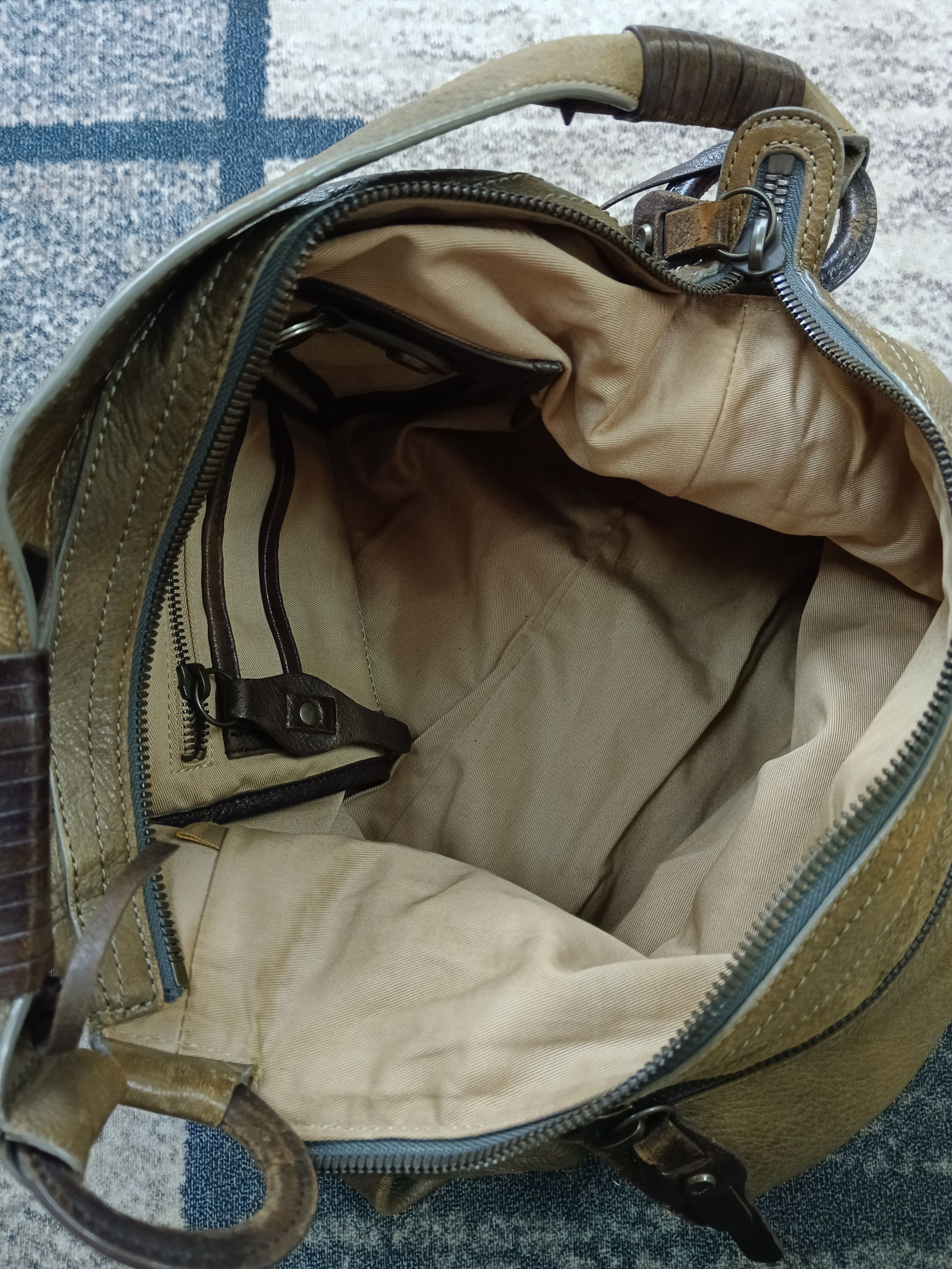 Theory Theory Hobo Patina Leather Size ONE SIZE - 7 Thumbnail