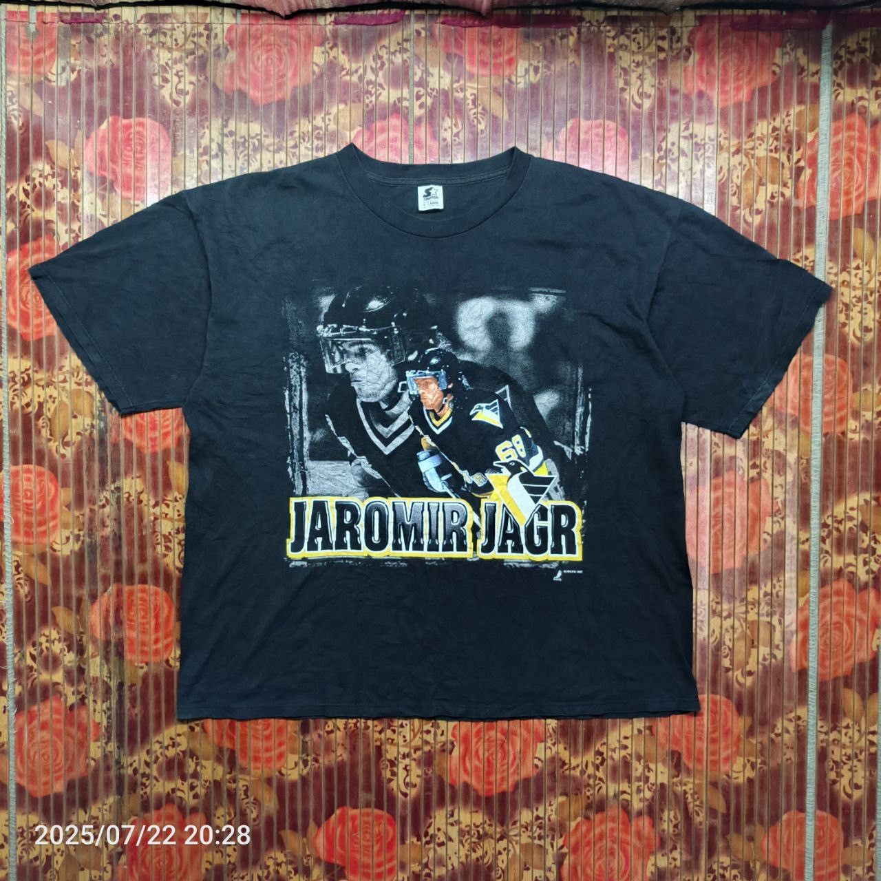 Starter 90s Jaromir Jagr Pittsburgh Penguins Starter NHL Tee (XL) Size US XL / EU 56 / 4 - 1 Thumbnail