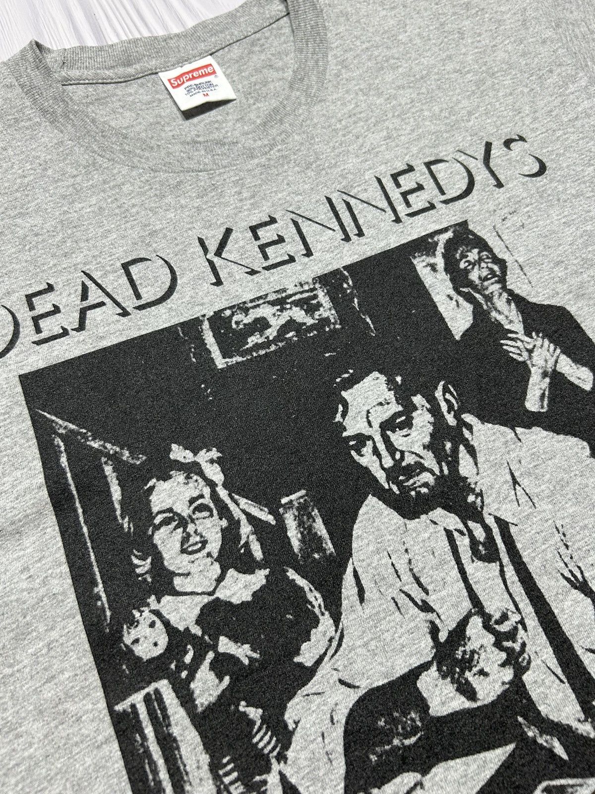 Dead Kennedys RARE Supreme Dead Kennedys Too Drunk To Fuck T-shirt Size US M / EU 48-50 / 2 - 10 Thumbnail