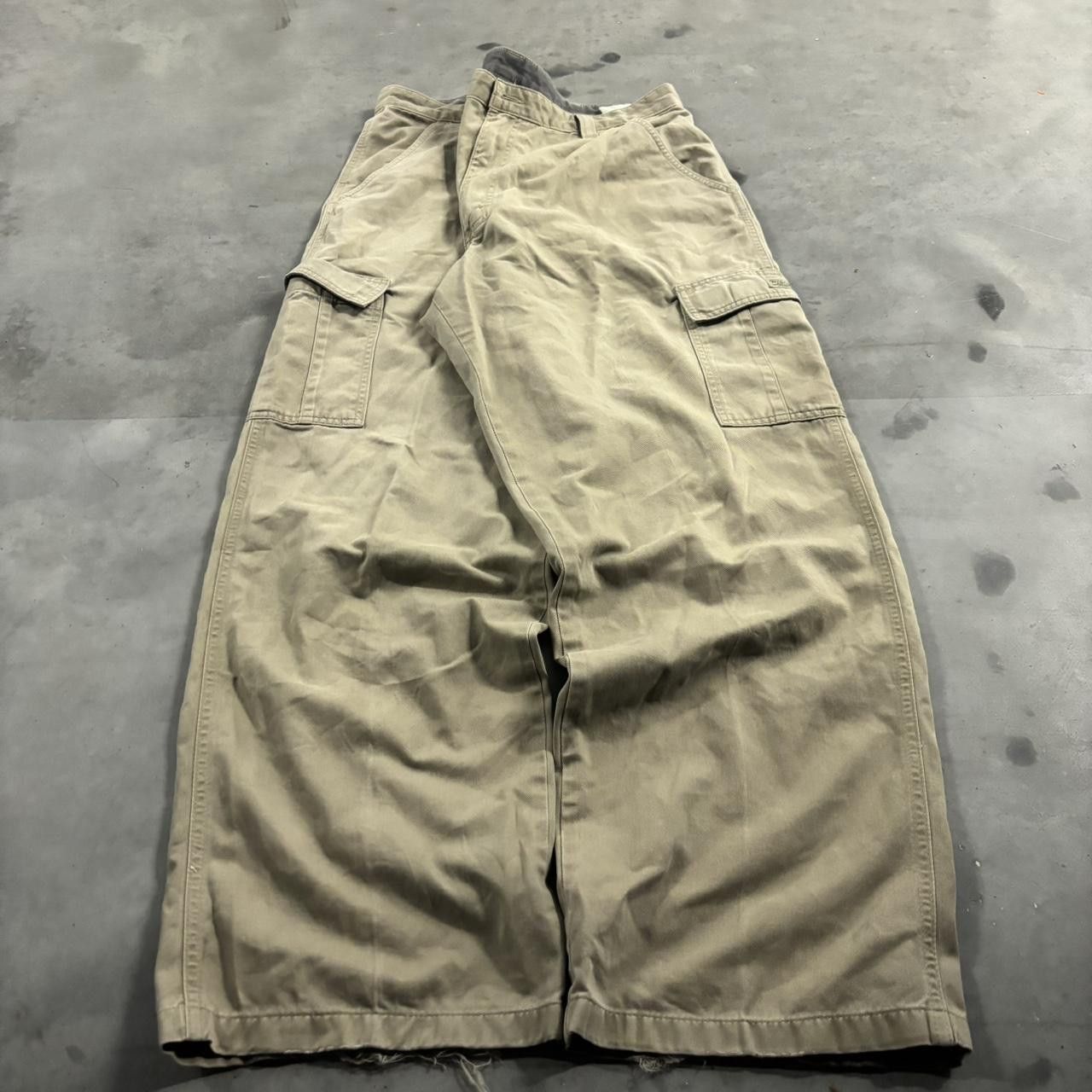 Vintage Crazy Vintage Y2K/2000s Baggy Khaki Tan Streetwear Skater Cargo Pants! 36x32 Size US 36 / EU 52 - 3 Thumbnail