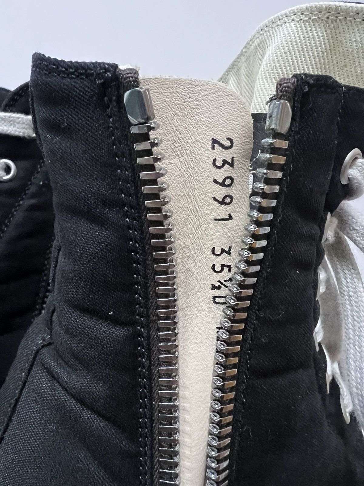 Rick Owens Drkshdw Rick owens drkshdw ramones high top sneakers sz35.5 Size US 5.5 / IT 35.5 - 8 Thumbnail