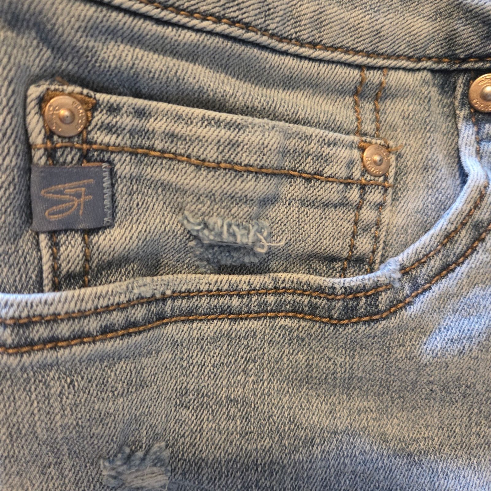 Seven 7 Seven7 Acid Wash Distressed Denim Shorts - Women's 12 Size 34" / US 12 / IT 48 - 6 Thumbnail