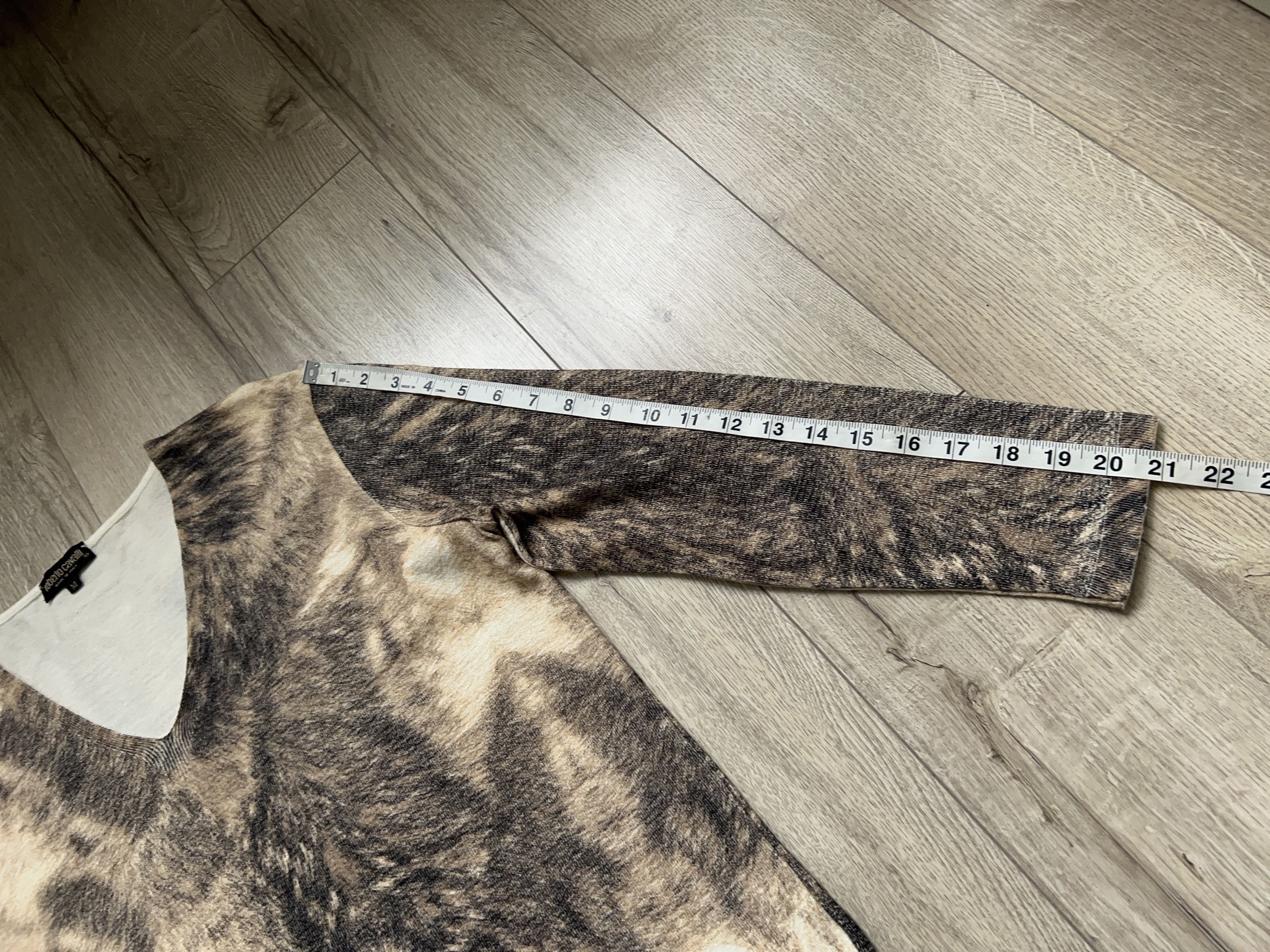 Roberto Cavalli × Vintage Cavalli All Over Animal Print Wool V Neck Jumper Sweater Size M / US 6-8 / IT 42-44 - 7 Thumbnail