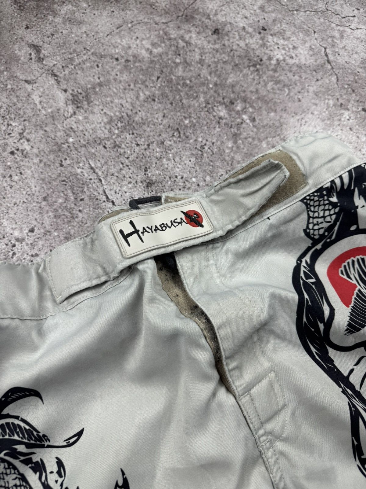 Designer Hayabusa Muay Thai mma Tapout affliction Japan style shorts Size US 32 / EU 48 - 5 Thumbnail