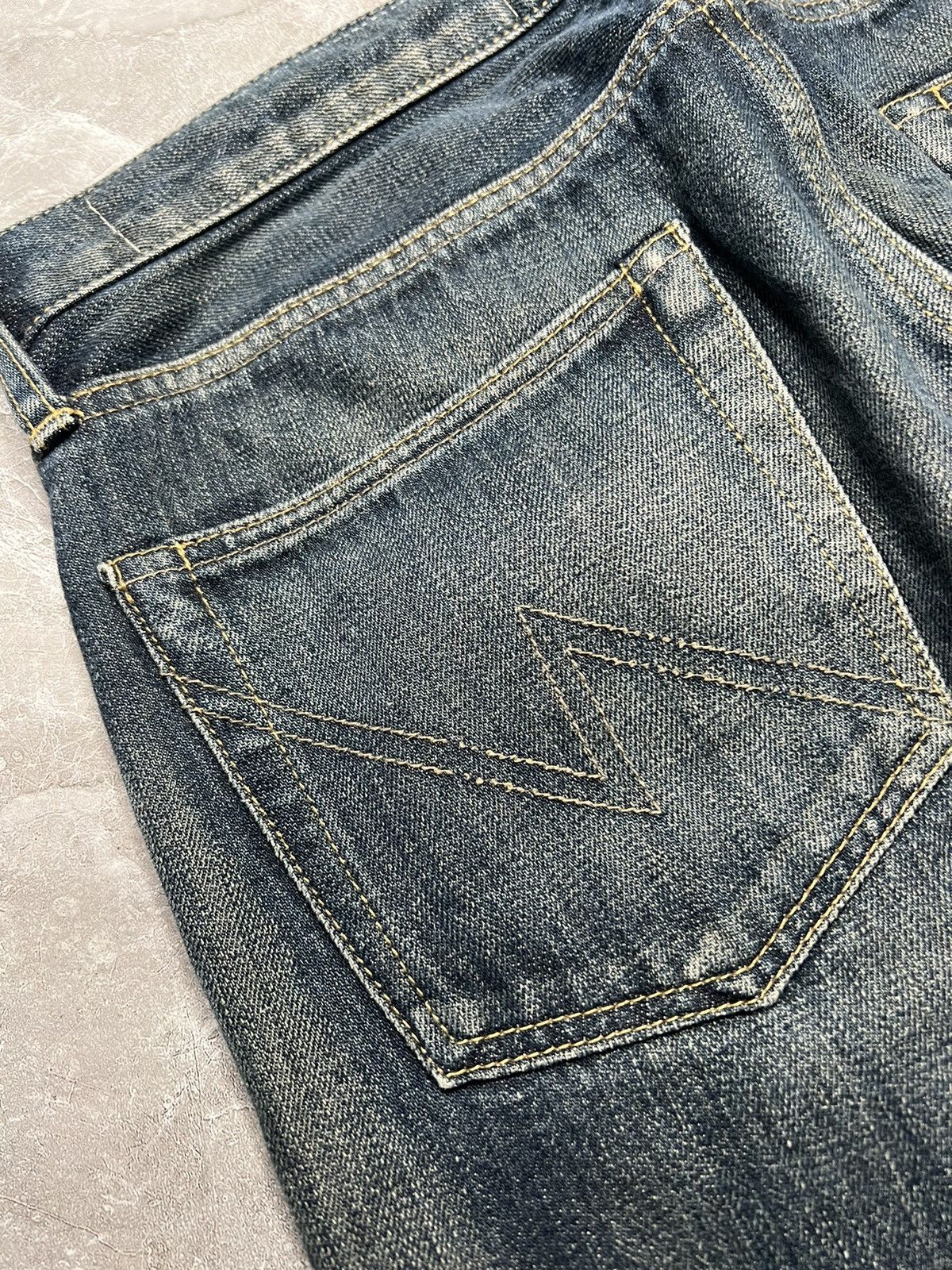 Neighborhood Neighborhood 14oz Washed Dp Narrow Jeans Size US 29 - 12 Thumbnail