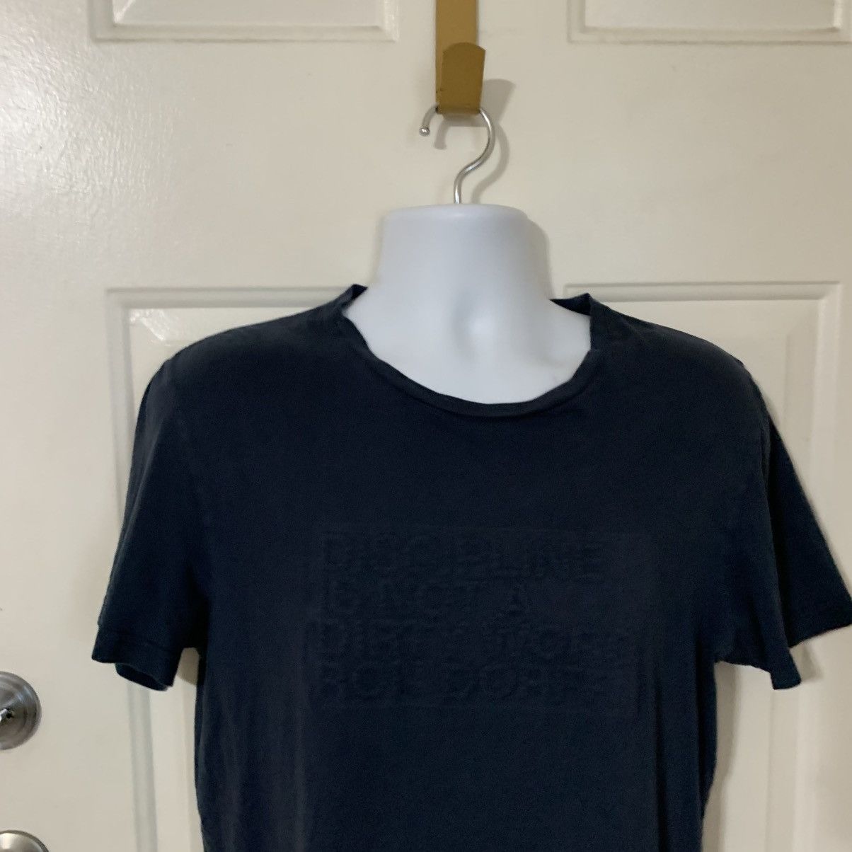 Designer Ron Dorff Discipline is not a Dirty Word Slim fit t shirt Size US L / EU 52-54 / 3 - 3 Thumbnail