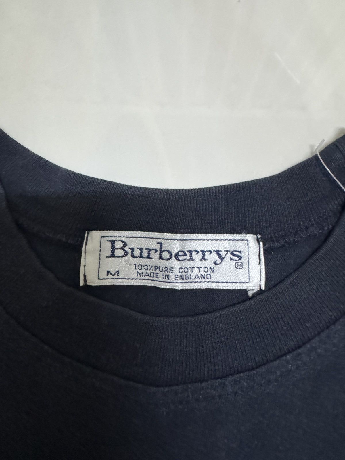 Burberry Vintage Burberrys Spell Out Tshirt Size US M / EU 48-50 / 2 - 7 Thumbnail