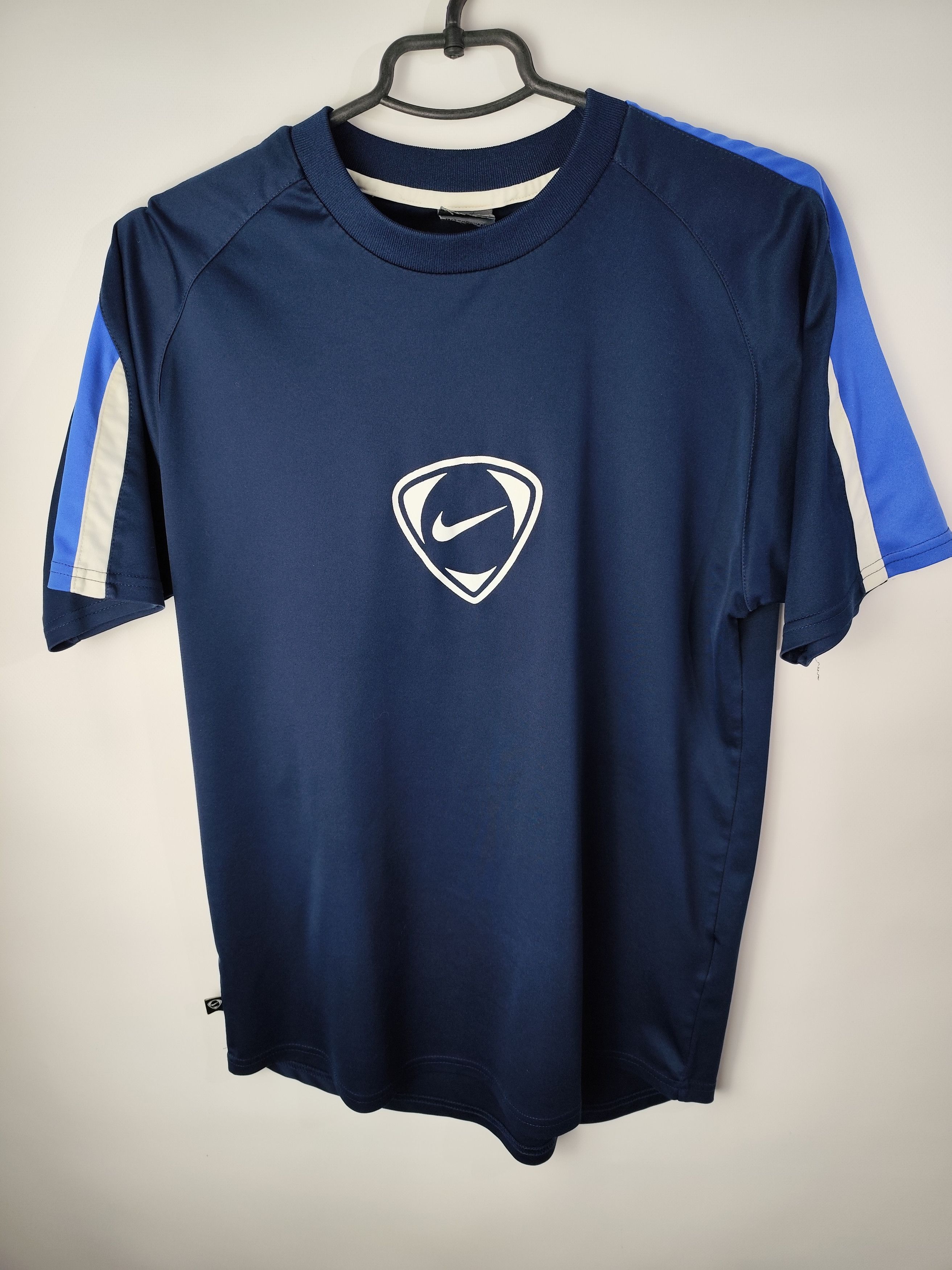Nike 90’s NIKE BIG SWOOSH CENTRAL LOGO RETRO T-SHIRT Y2K Size US M / EU 48-50 / 2 - 1 Thumbnail