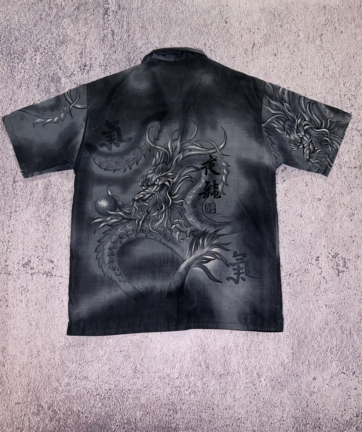Vintage Japanese Brand Vintage Y2K VTG Japanese Dragon Print Shirt Size US XXL / EU 58 / 5 - 17 Thumbnail