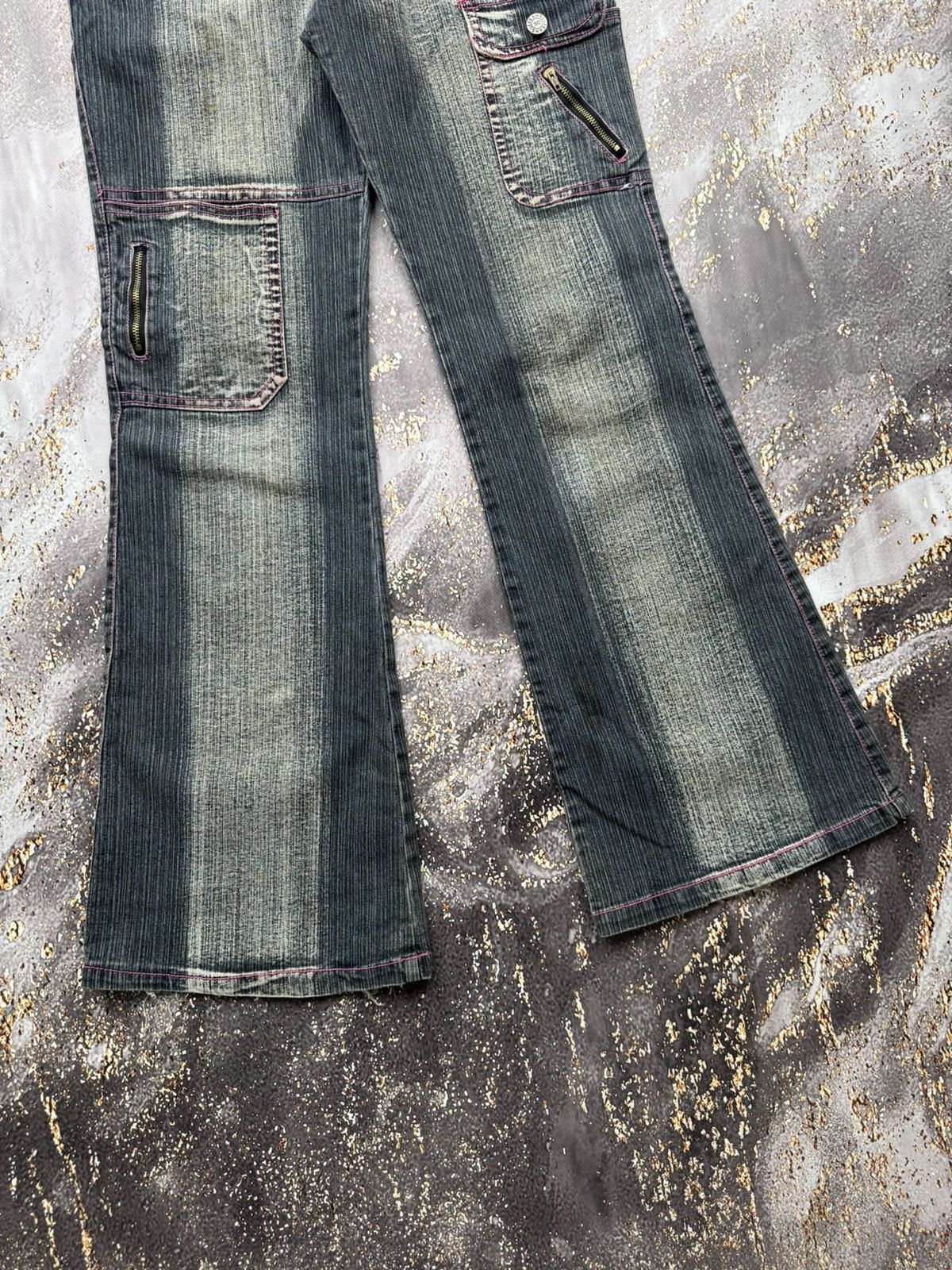 Vintage Vintage Cargo Flared Worn Jeans Size 26" / US 2 / IT 38 - 3 Thumbnail