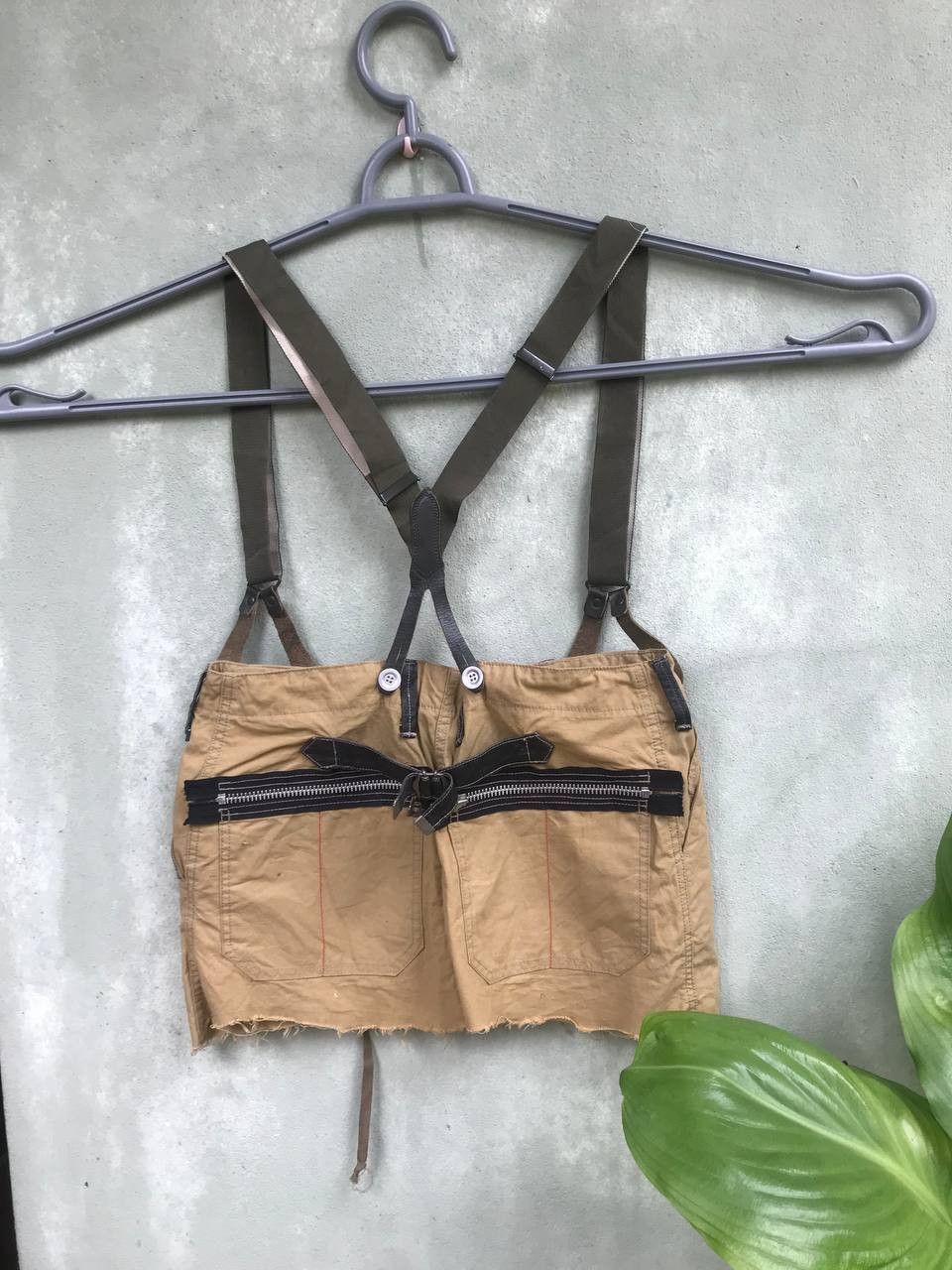 Le Grande Bleu (L.G.B.) Le Grande Boleh (L.G.B) Skirt Suspender Size 29" - 2 Thumbnail