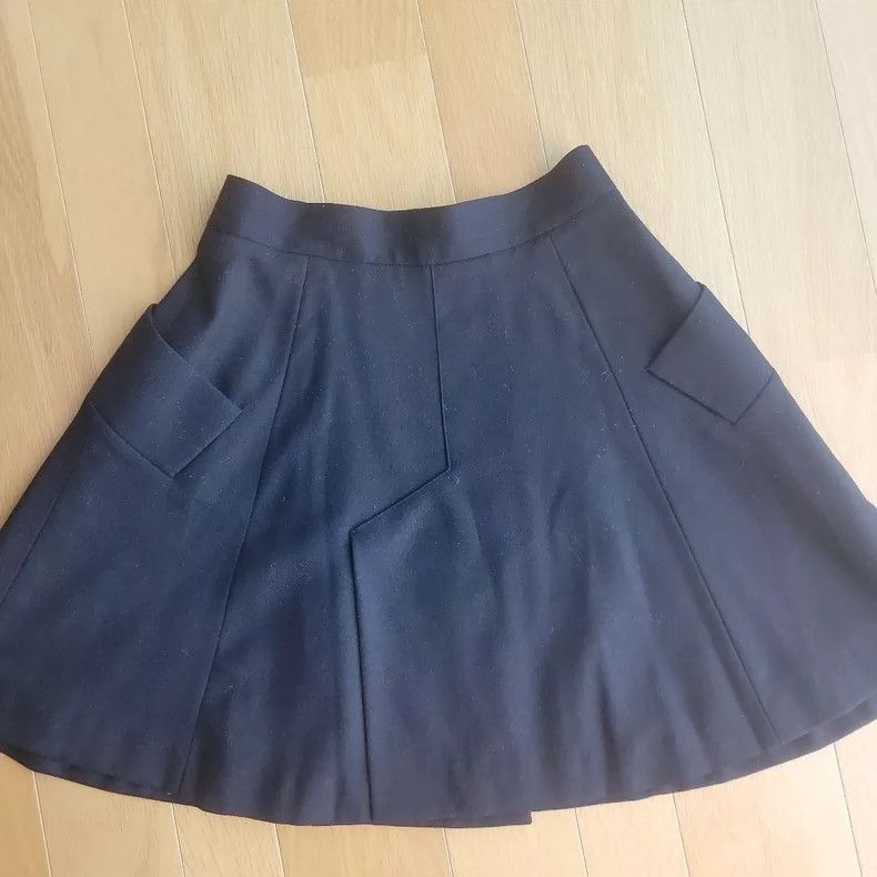 Vivienne Westwood Vivienne Westwood size2 Black wool Saturn half skirt Size 27" / US 4 / IT 40 - 2 Thumbnail