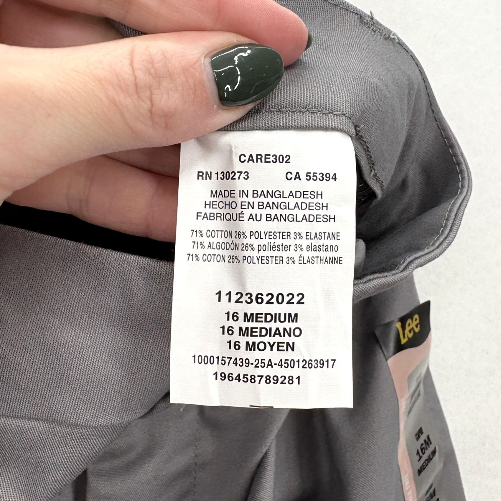 Lee Lee Capri Pants Womens 16 Medium Gray Wrinkle Free Mid Rise Stretch Casual NWT Size 38" / US 16 / IT 52 - 7 Thumbnail