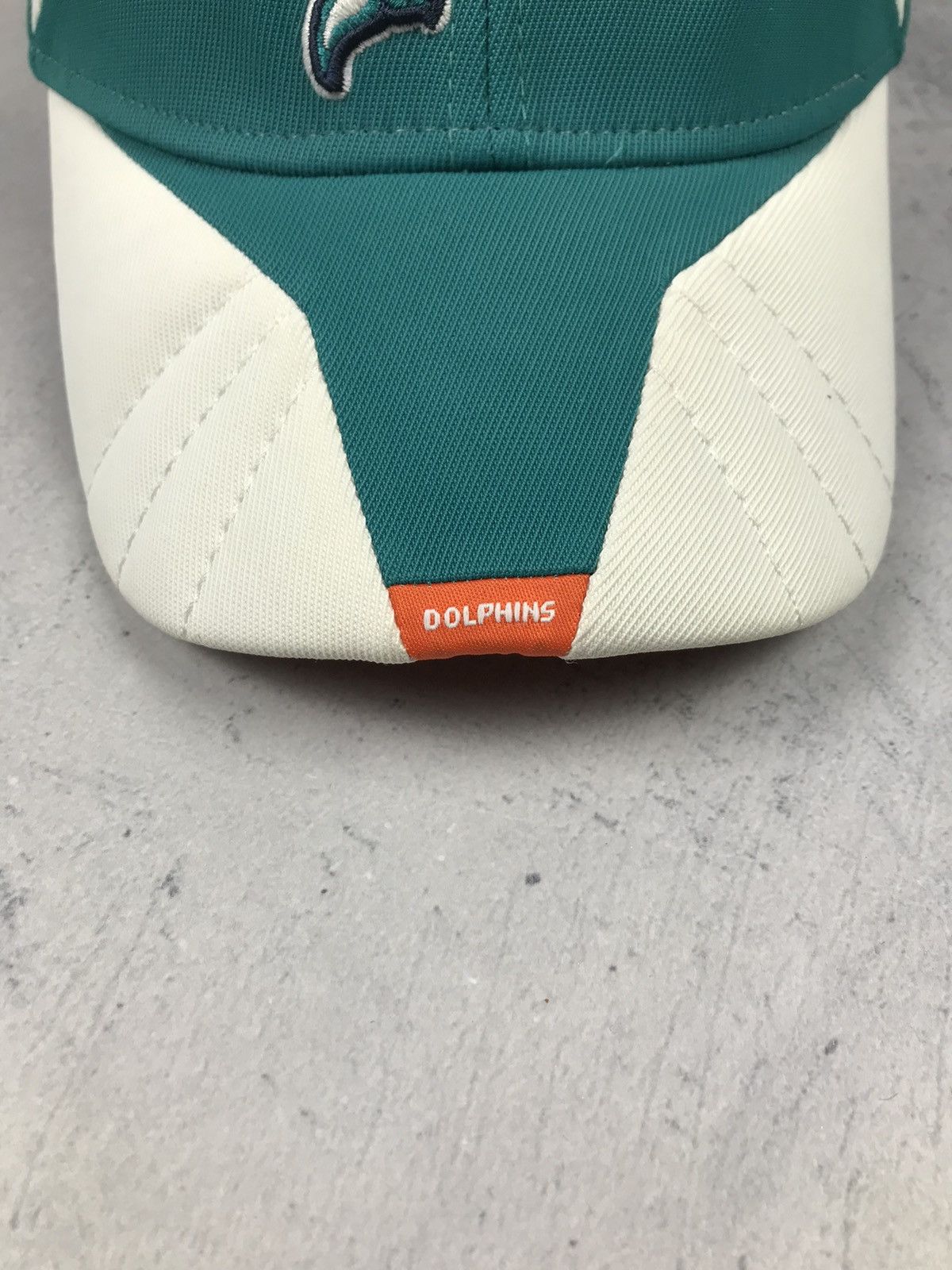 NFL × Reebok × Vintage Vintage Miami Dolphins Reebok Equipment NFL Cap Size ONE SIZE - 5 Thumbnail