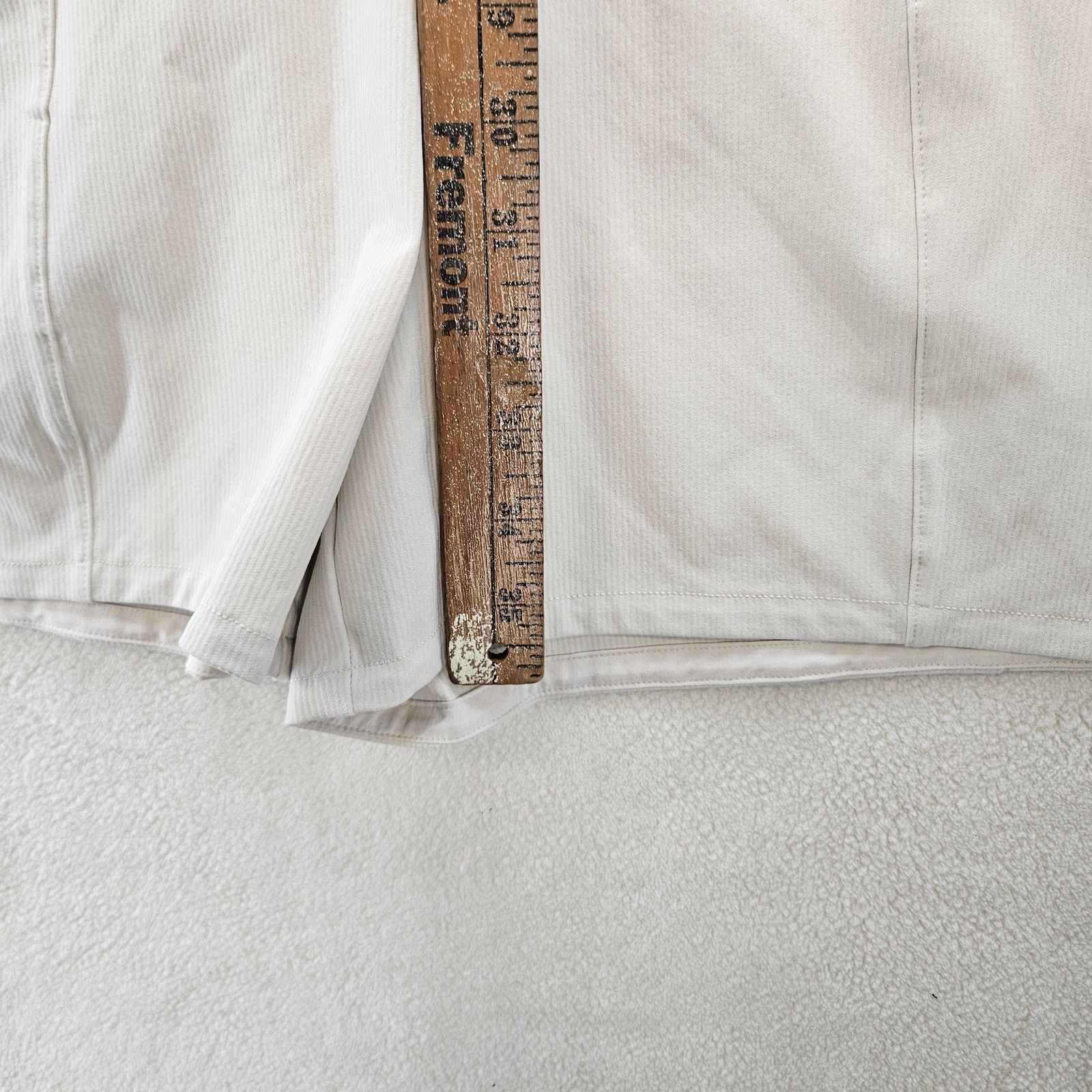 Lululemon LULULEMON WOMEN'S 10 STRETCH RIB POCKETED ROMPER WHITE RARE Size 32" / US 10 / IT 46 - 5 Thumbnail