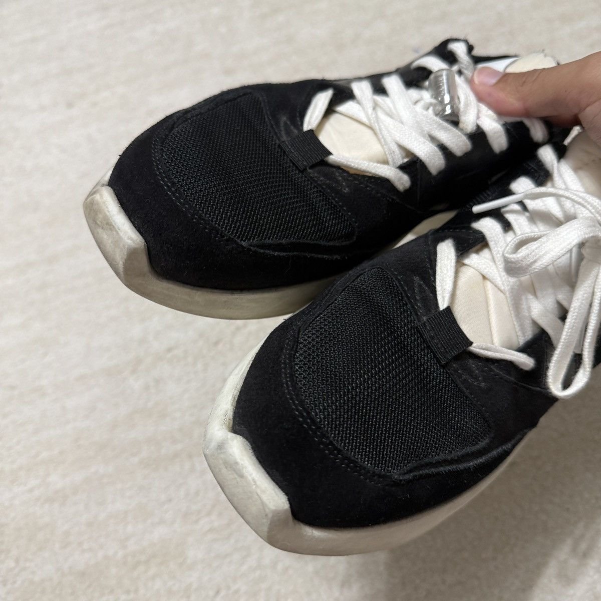 Fear of God FOG Fear Of God Essentials Distance Running Sneakers Black Size US 9.5 / EU 42-43 - 5 Thumbnail
