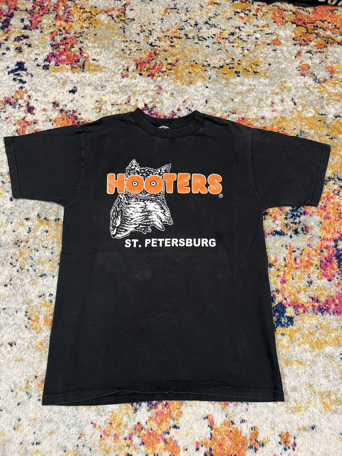 Vintage Vintage Hooters Shirt Medium Size US M / EU 48-50 / 2 - 2 Thumbnail