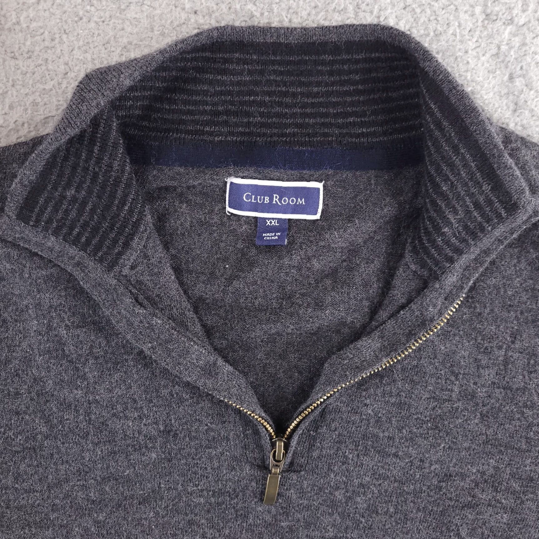 Club Room Club Room Quarter Zip Sweater Mens Large Wool Gray FITS SHORT Size US L / EU 52-54 / 3 - 4 Thumbnail