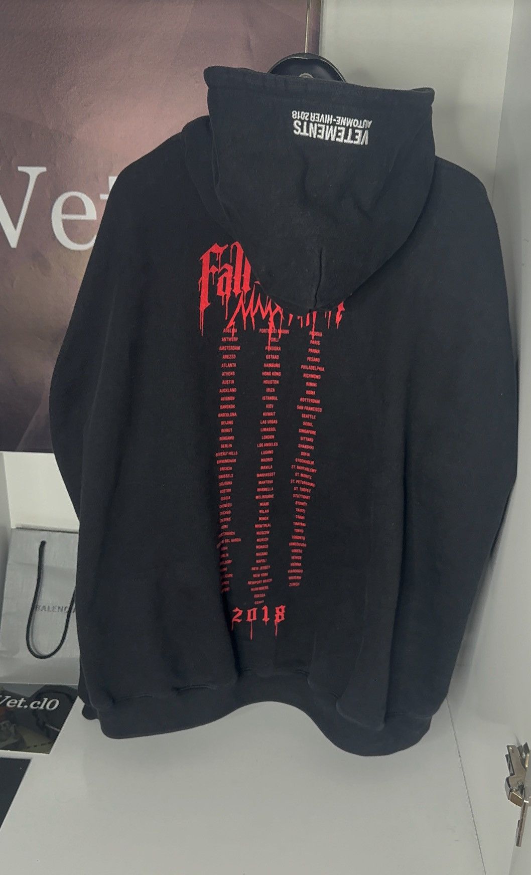 Vetements ⛔️ Vetements metal tour hoode black XS Size US XS / EU 42 / 0 - 2 Thumbnail