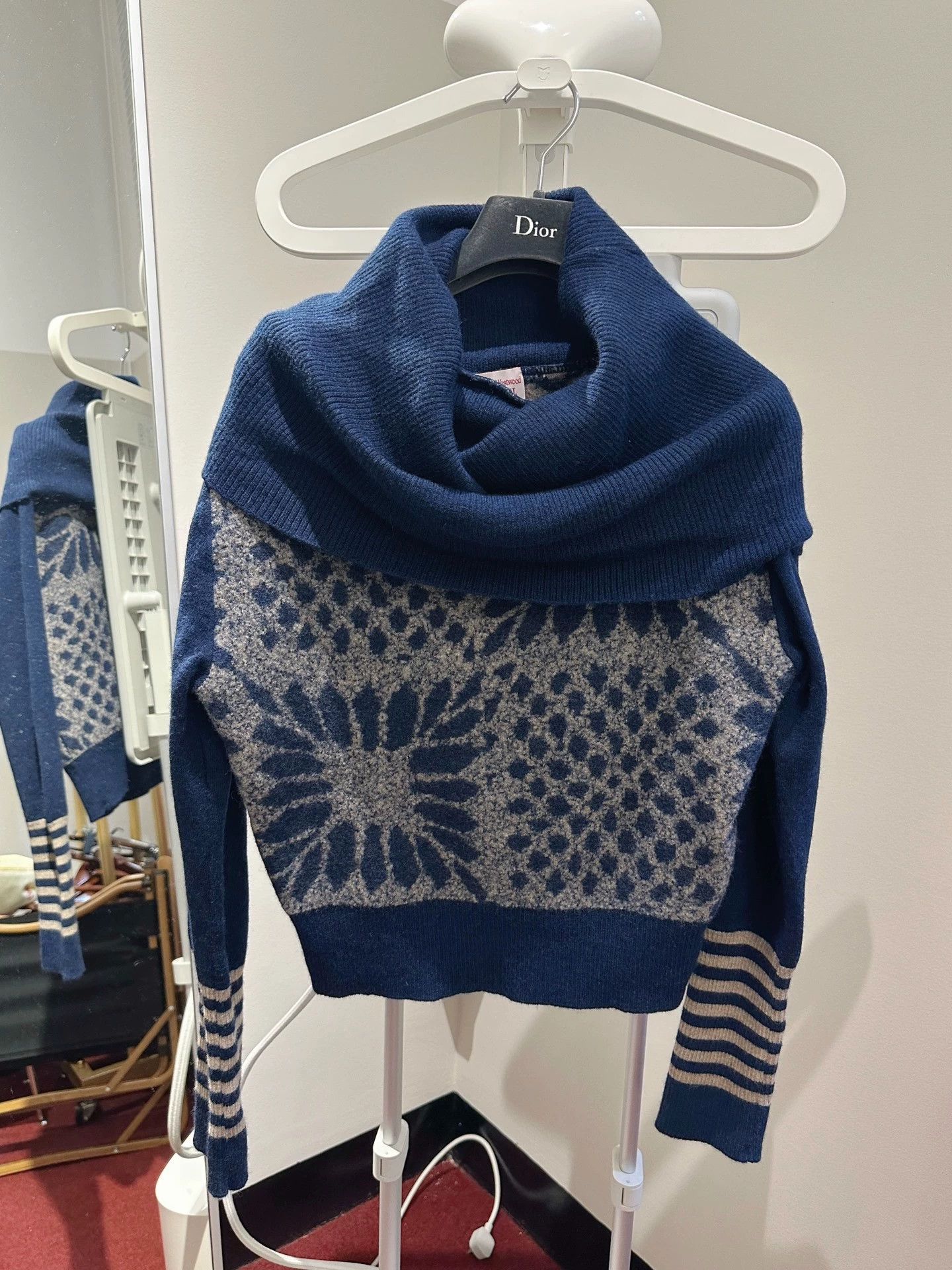Vivienne Westwood VW Navy Irreg Sweater Off-shoulder/Turtleneck Size XS / US 0-2 / IT 36-38 - 1 Thumbnail
