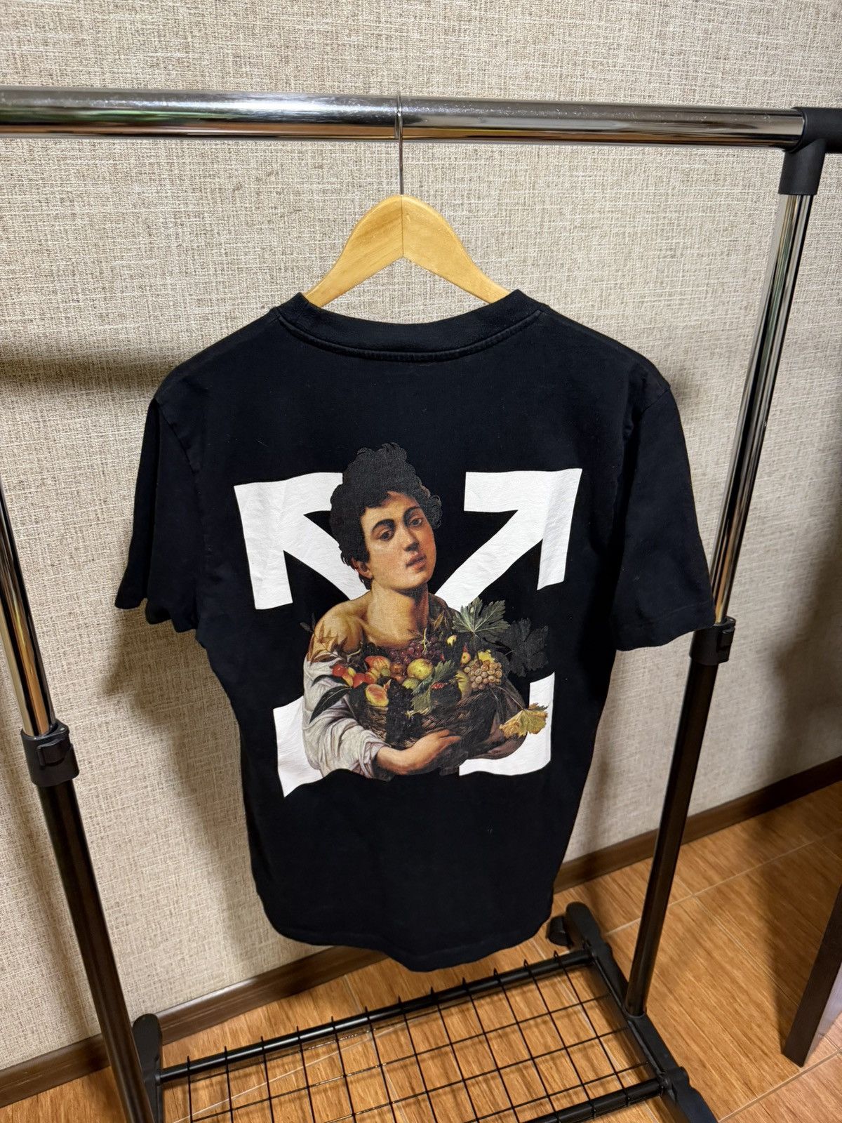 Off-White OFF WHITE CARAVAGGIO BOY BLACK T-SHIRT Size US M / EU 48-50 / 2 - 1 Thumbnail